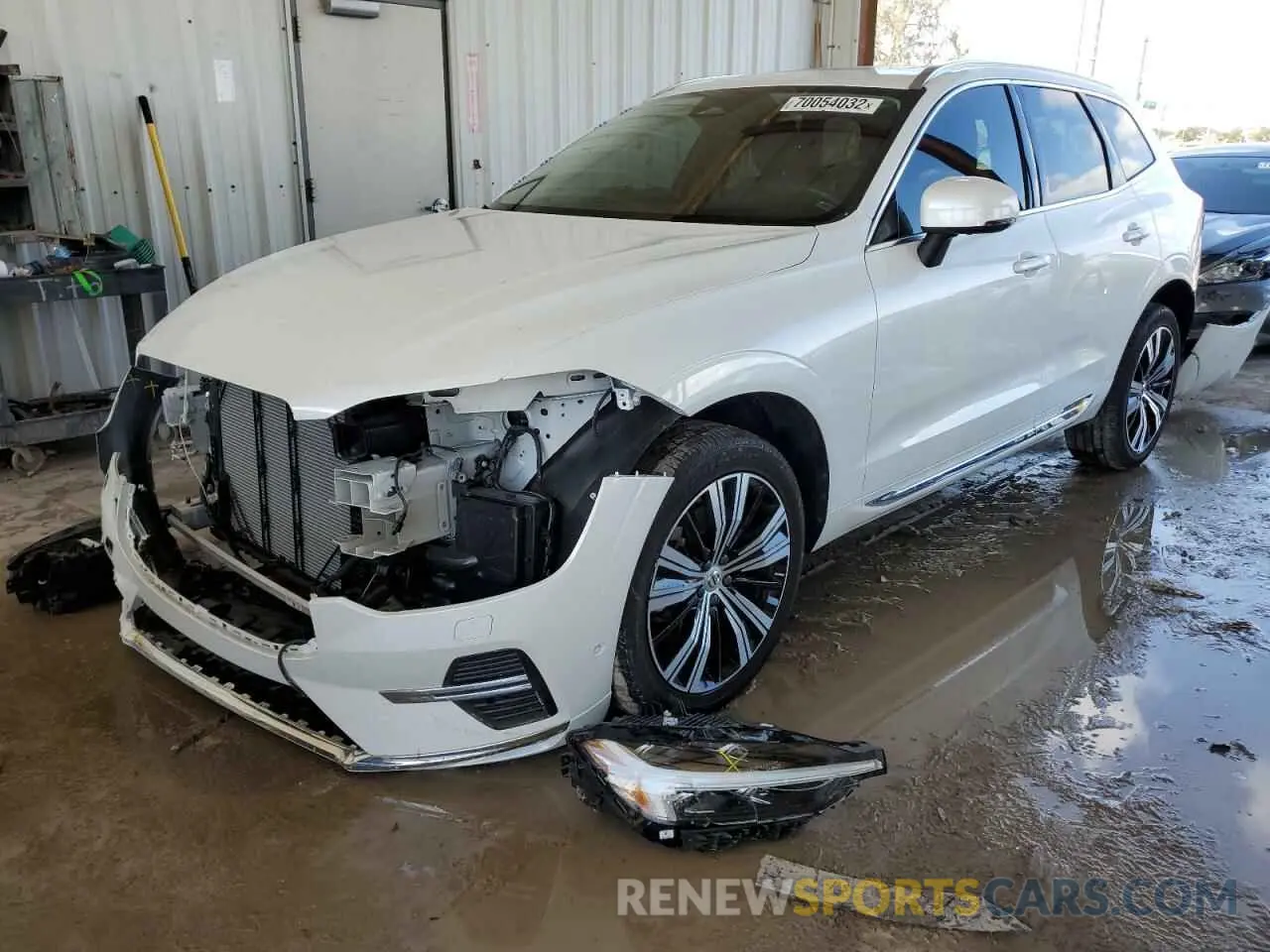 1 Фотография поврежденного автомобиля YV4062RLXN1954213 VOLVO XC60 B6 IN 2022