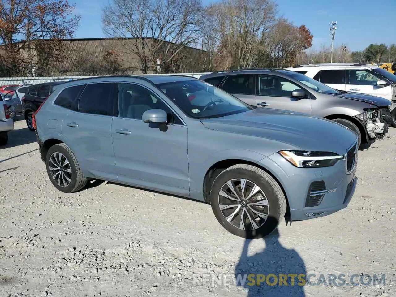 4 Фотография поврежденного автомобиля YV4L12RV5P1209966 VOLVO XC60 CORE 2023
