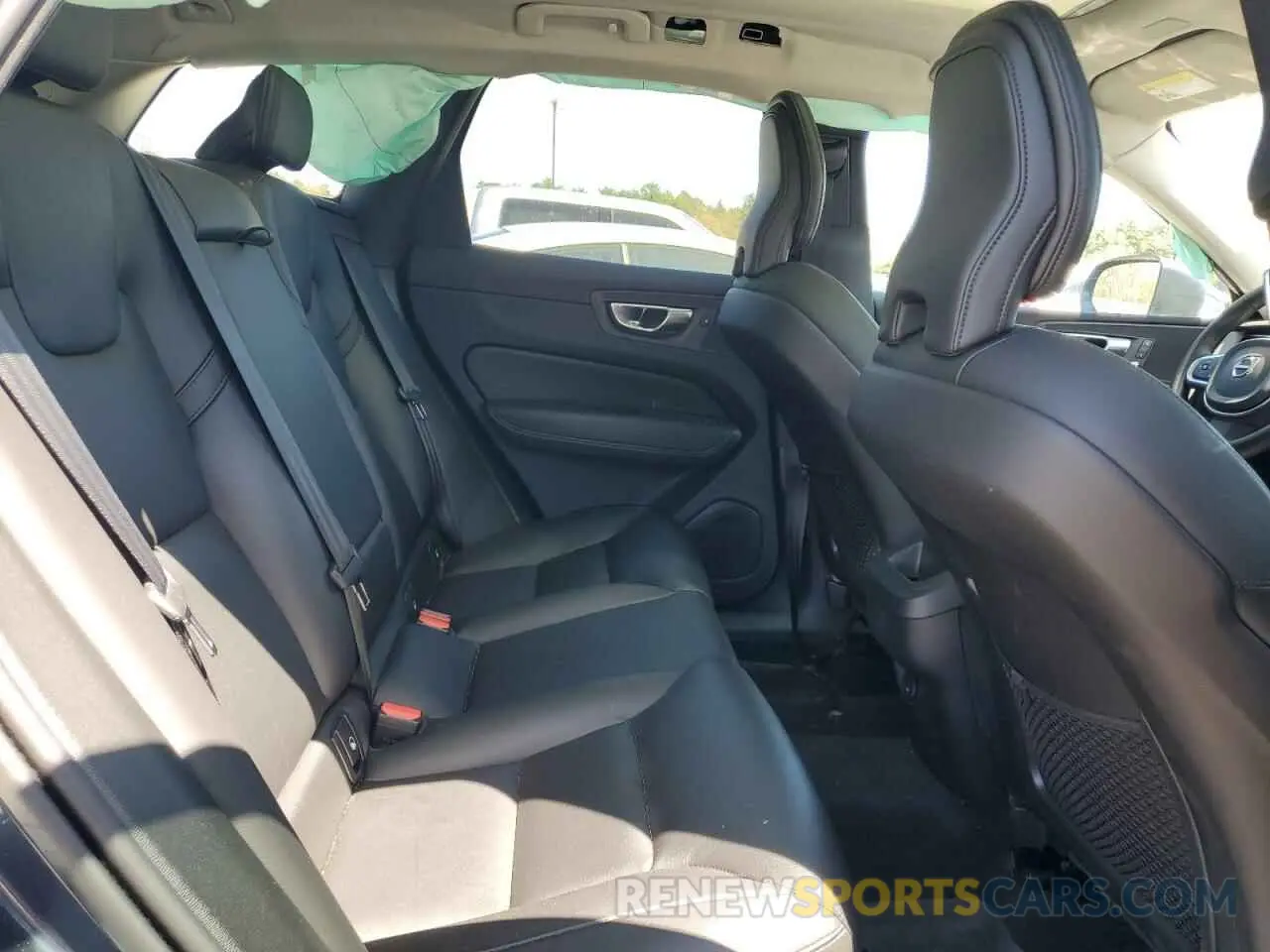 11 Фотография поврежденного автомобиля YV4L12RV9P1321315 VOLVO XC60 CORE 2023
