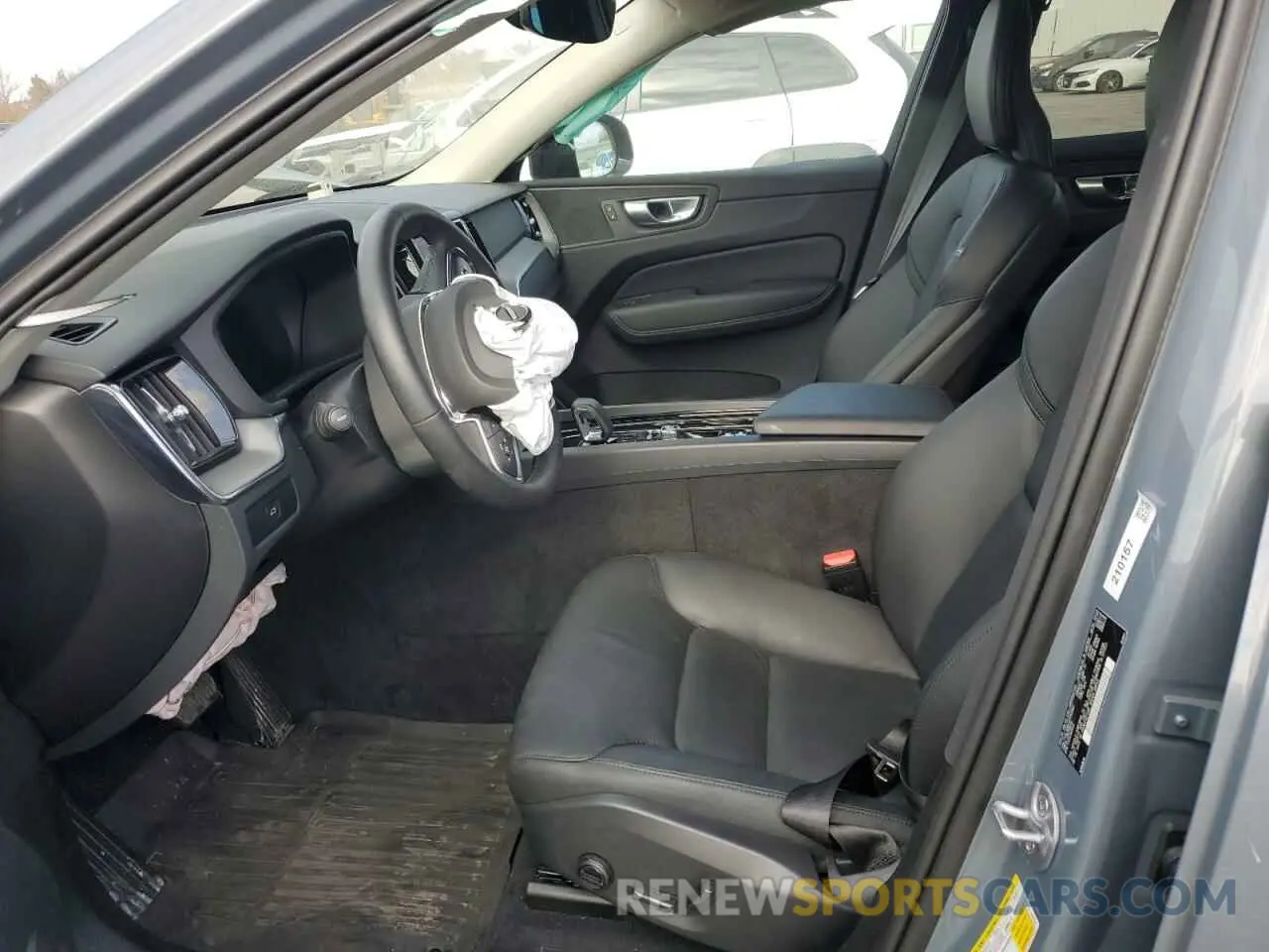 7 Фотография поврежденного автомобиля YV4L12RK3R1762883 VOLVO XC60 CORE 2024
