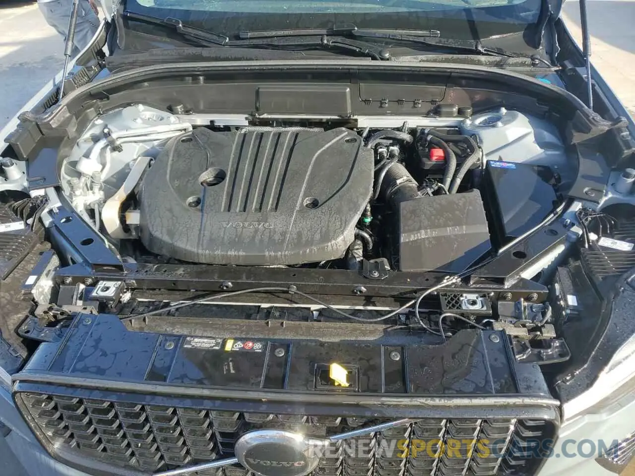 12 Photograph of a damaged car YV4L12RK4R1800539 VOLVO XC60 CORE 2024