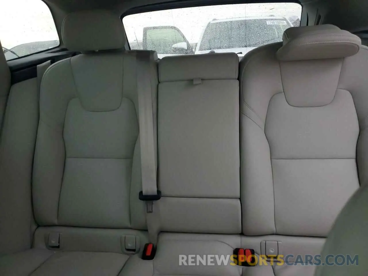 10 Photograph of a damaged car YV4L12RK8R1731256 VOLVO XC60 CORE 2024