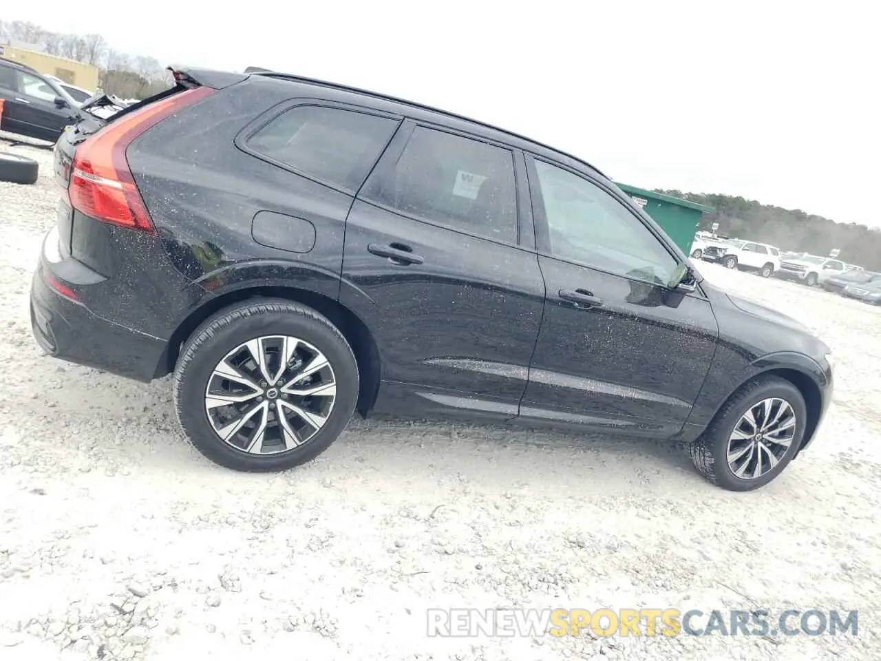 3 Фотография поврежденного автомобиля YV4M12RJ3S1045658 VOLVO XC60 CORE 2025