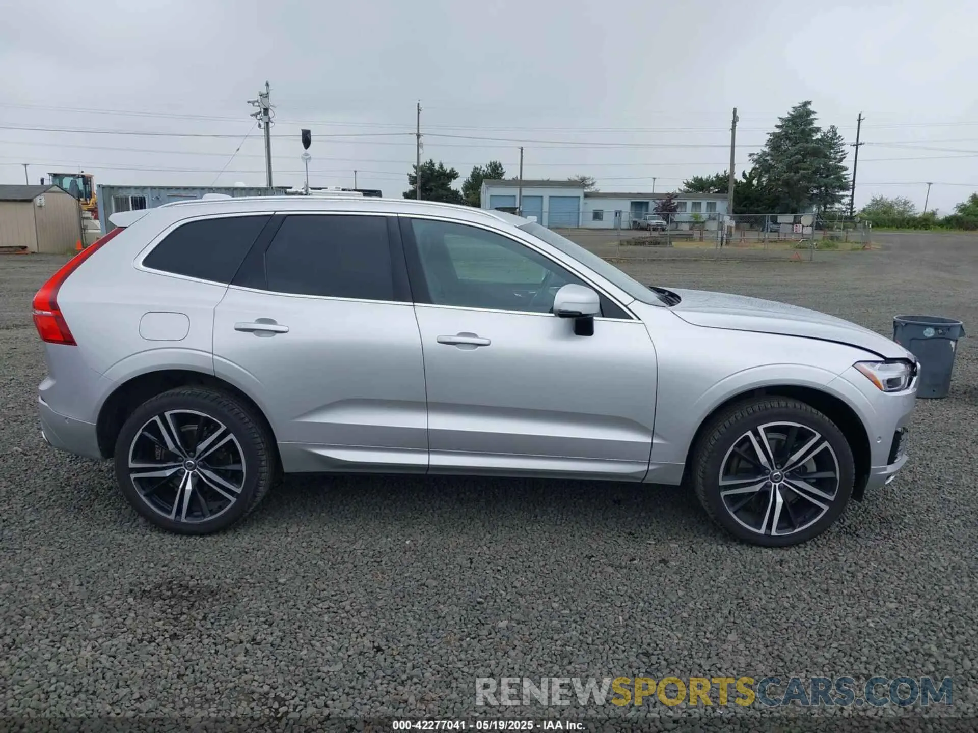 13 Photograph of a damaged car LYVBR0DMXKB238794 VOLVO XC60 HYBRID 2019