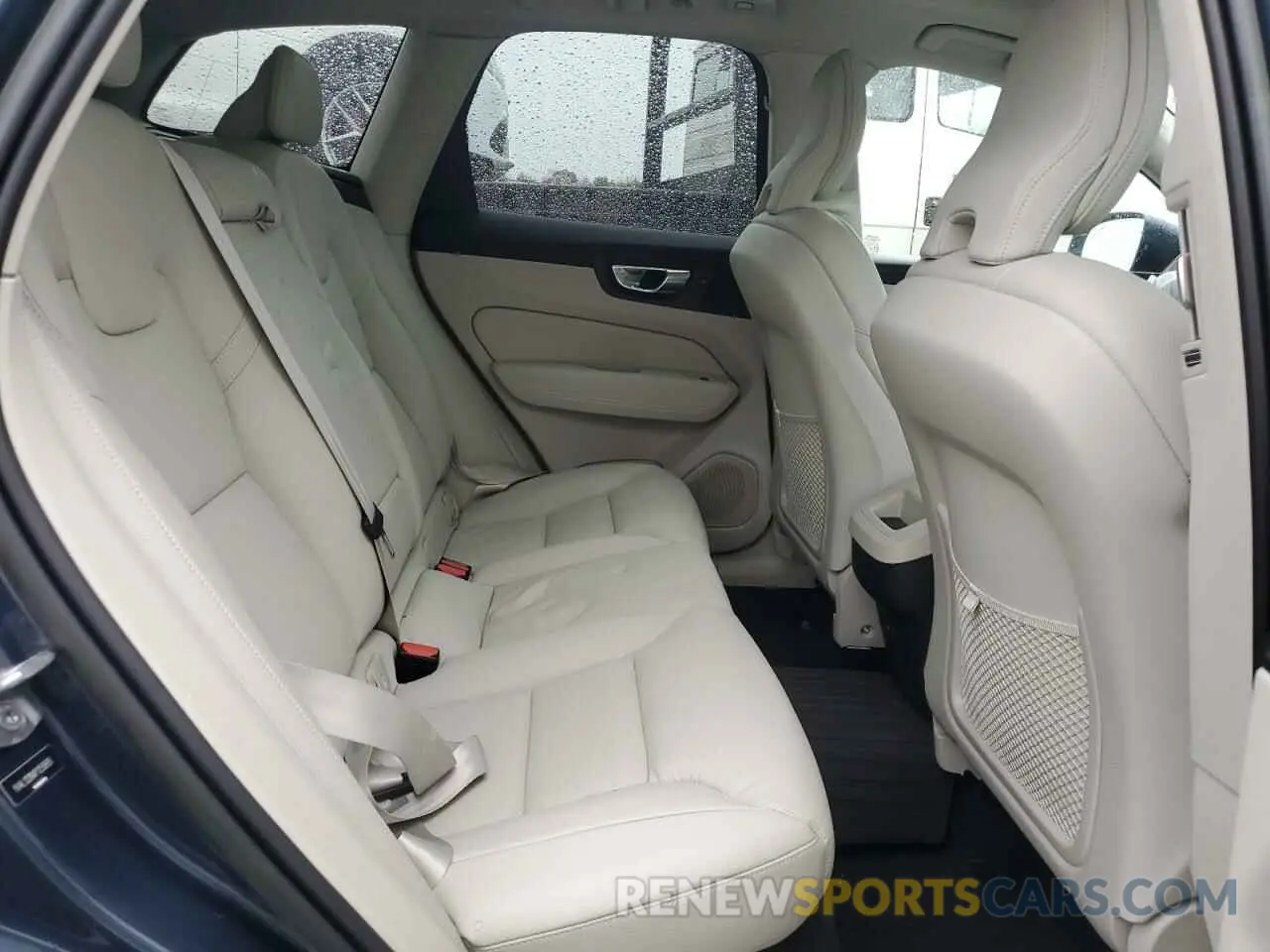 11 Photograph of a damaged car YV4L12DNXP1259995 VOLVO XC60 PLUS 2023