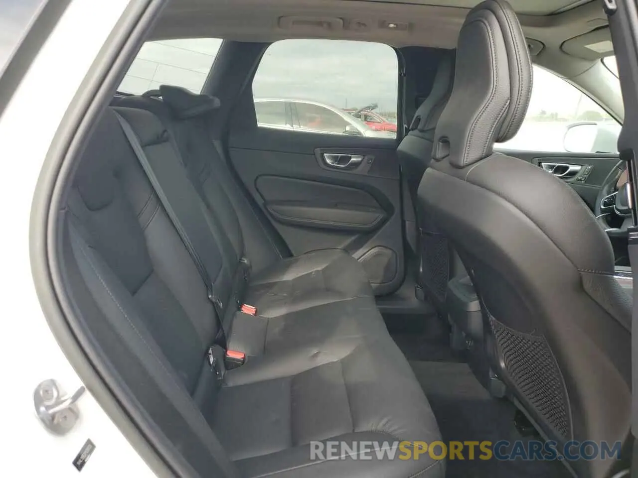 11 Фотография поврежденного автомобиля YV4L12RE2P1338733 VOLVO XC60 PLUS 2023