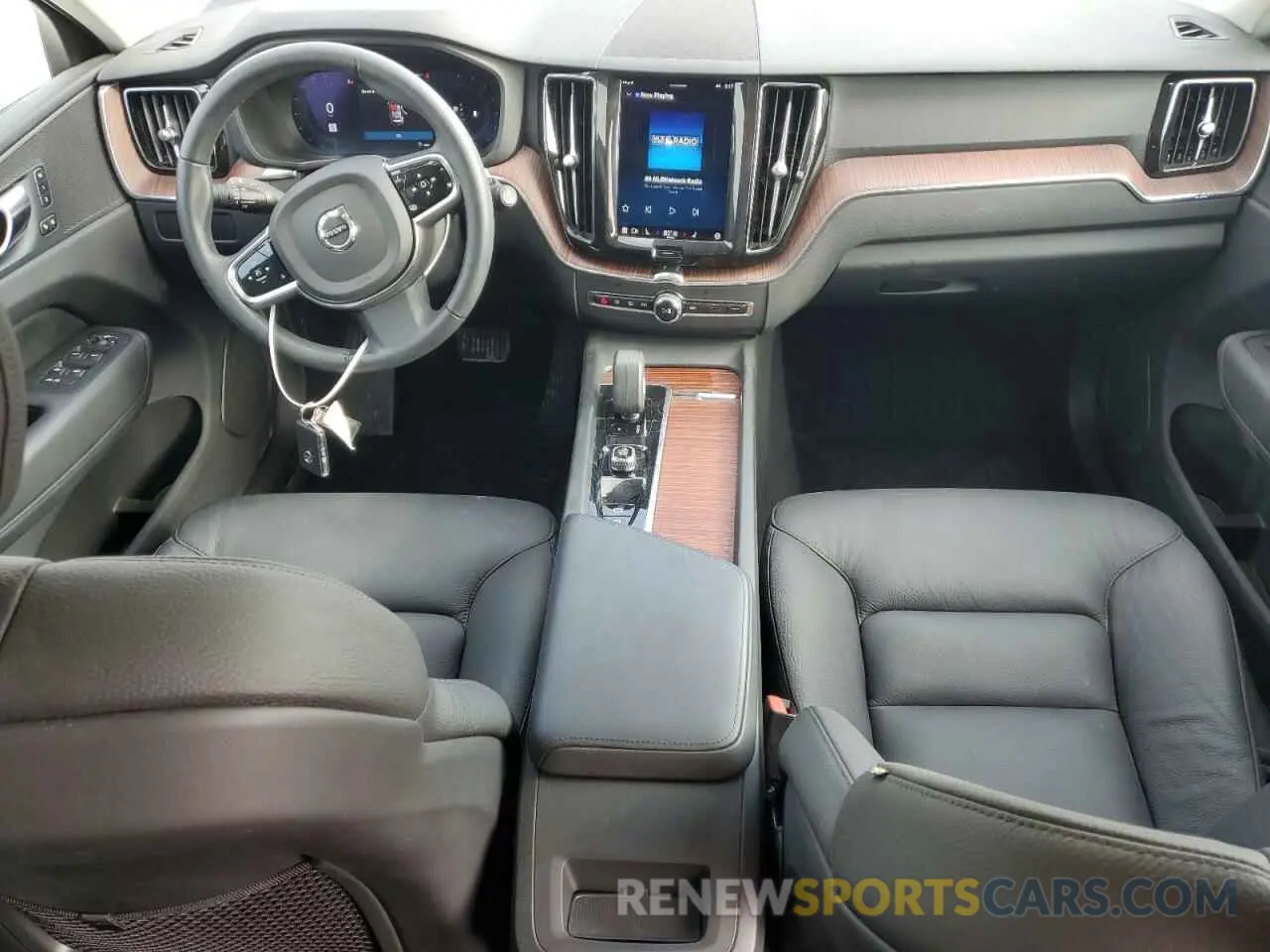 8 Фотография поврежденного автомобиля YV4L12RE2P1338733 VOLVO XC60 PLUS 2023