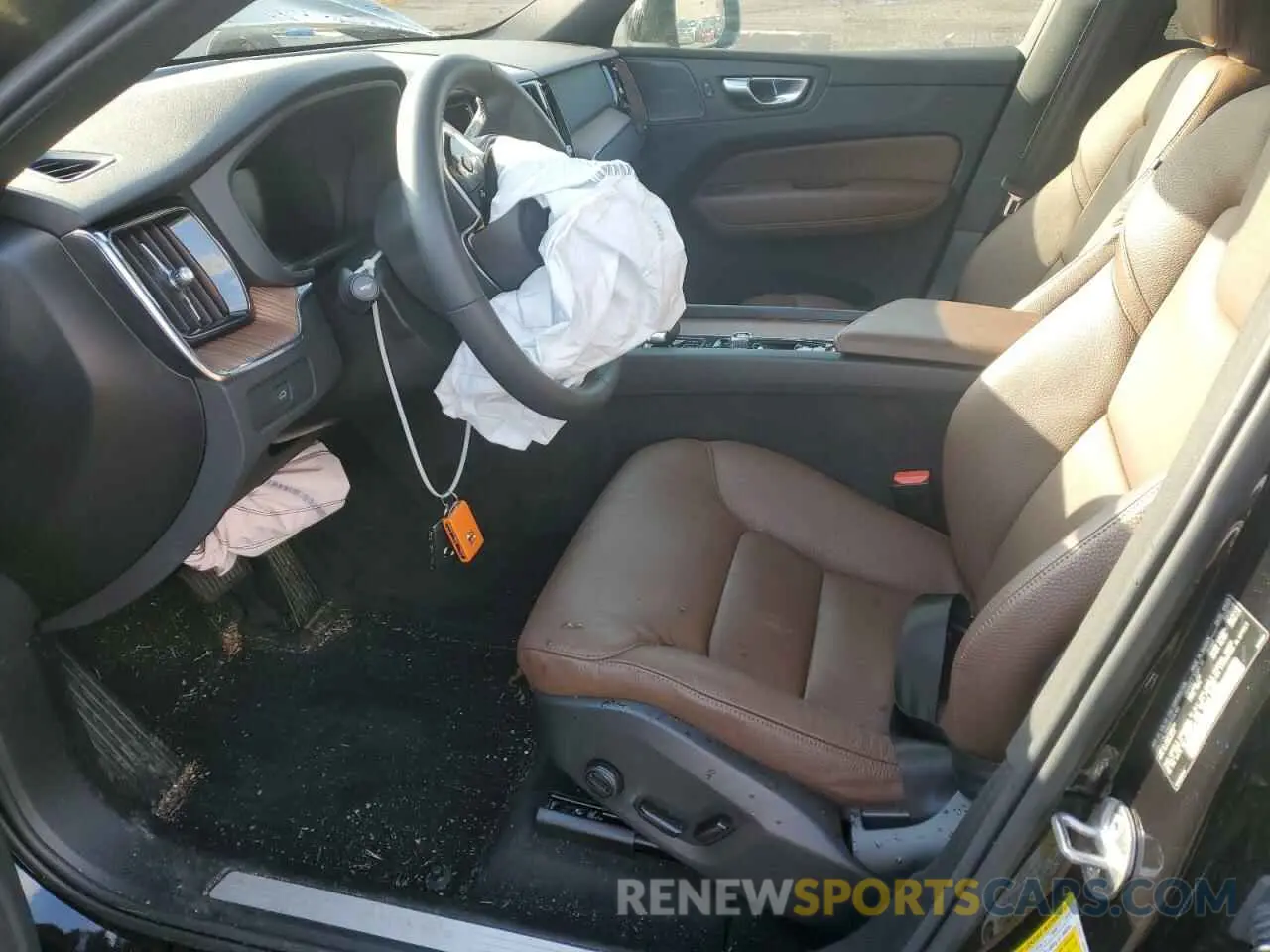 7 Photograph of a damaged car YV4L12RN8P1334105 VOLVO XC60 PLUS 2023
