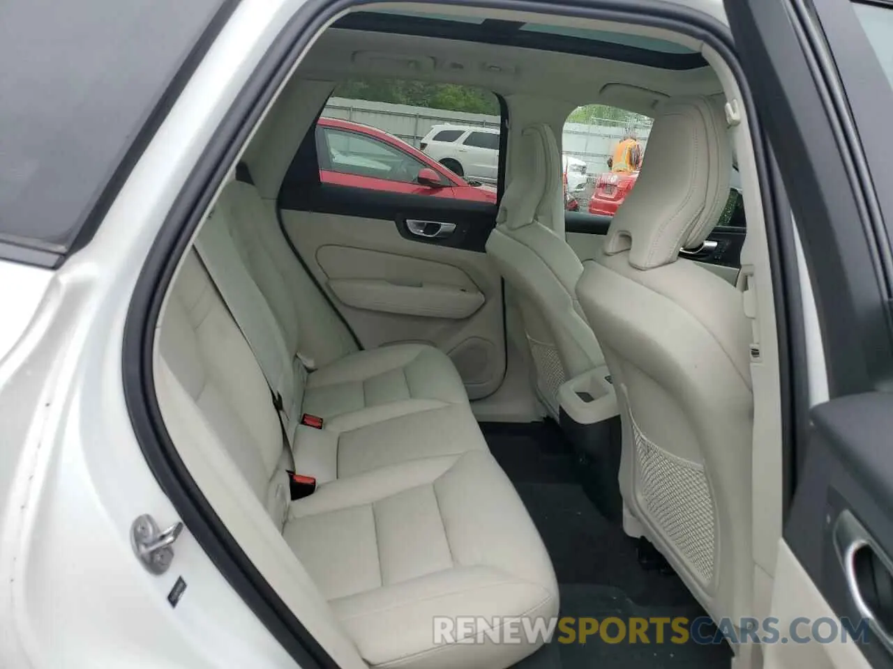 11 Фотография поврежденного автомобиля YV4L12RL1R1783966 VOLVO XC60 PLUS 2024