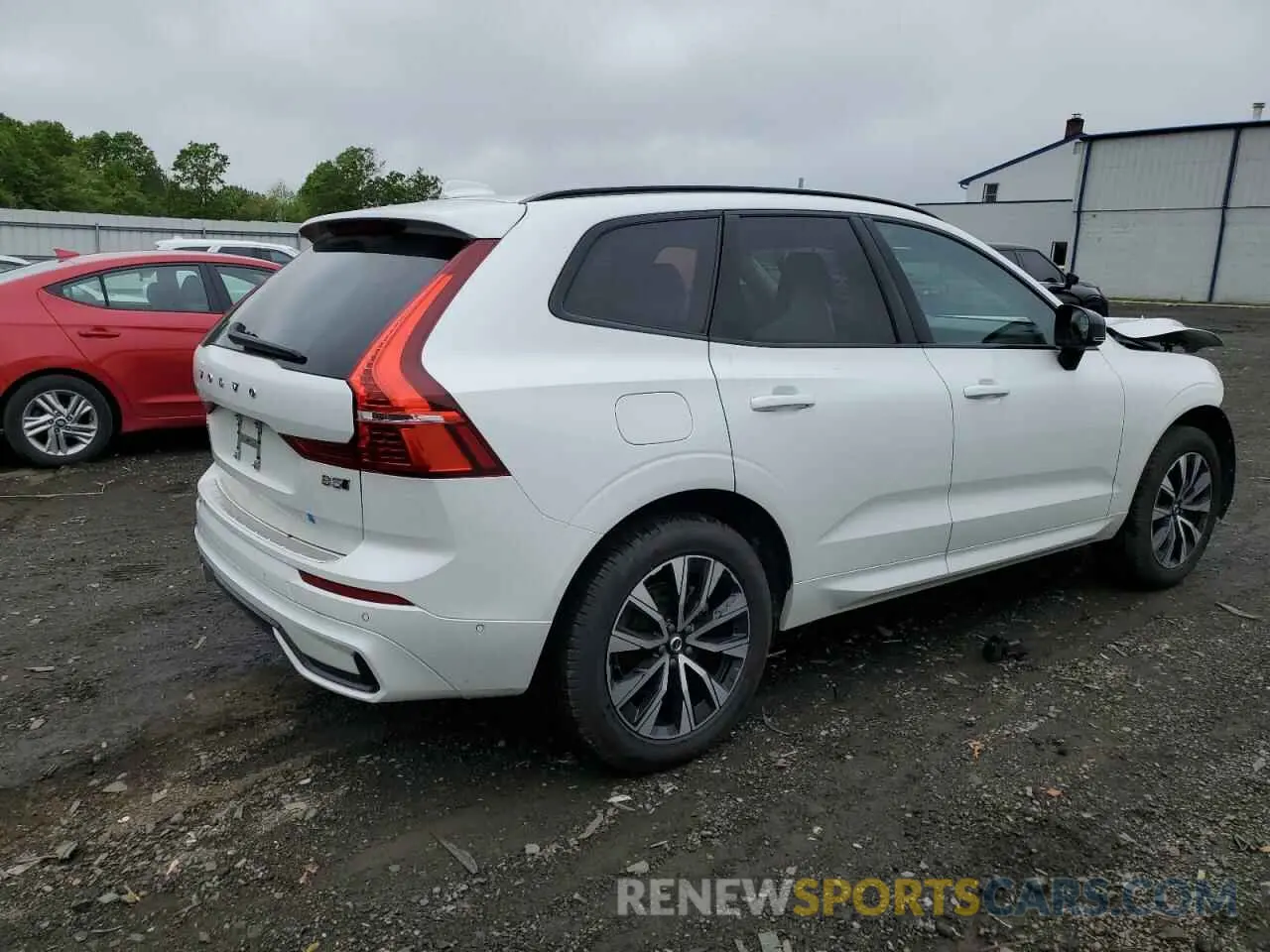 3 Фотография поврежденного автомобиля YV4L12RL1R1783966 VOLVO XC60 PLUS 2024