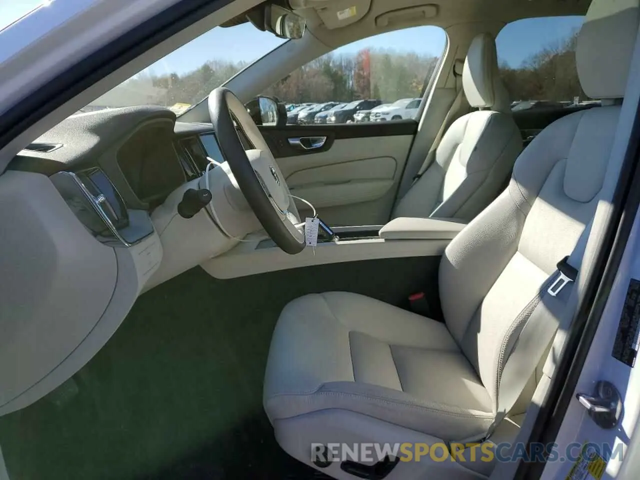 7 Фотография поврежденного автомобиля YV4L12RL1R1842594 VOLVO XC60 PLUS 2024