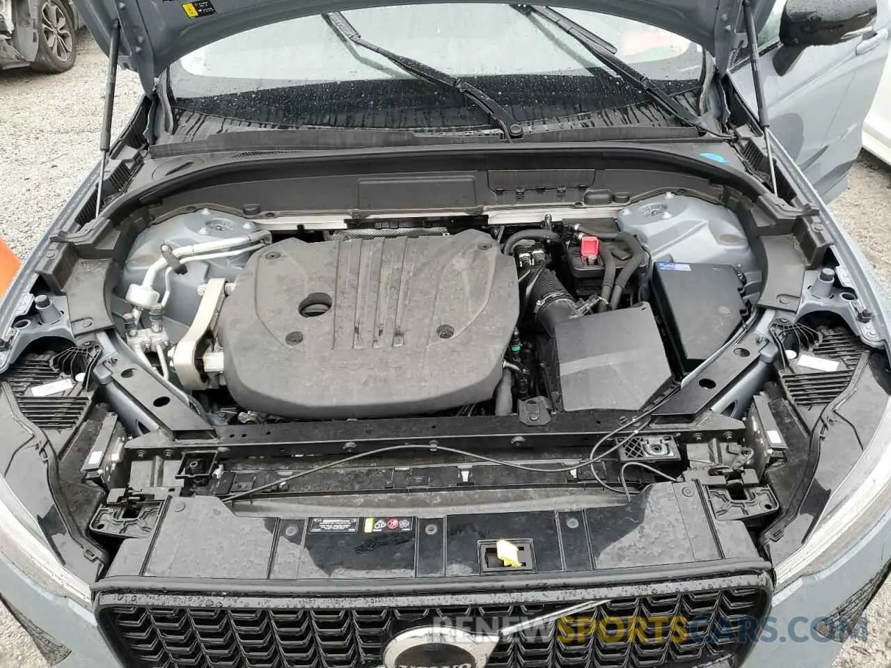 12 Photograph of a damaged car YV4L12RL2R1902057 VOLVO XC60 PLUS 2024