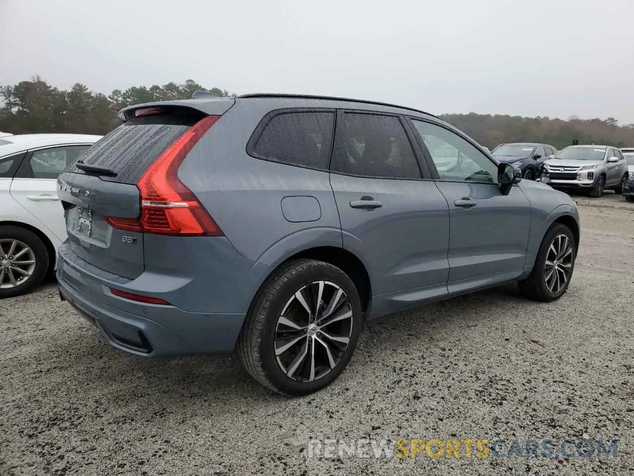 3 Photograph of a damaged car YV4L12RL2R1902057 VOLVO XC60 PLUS 2024