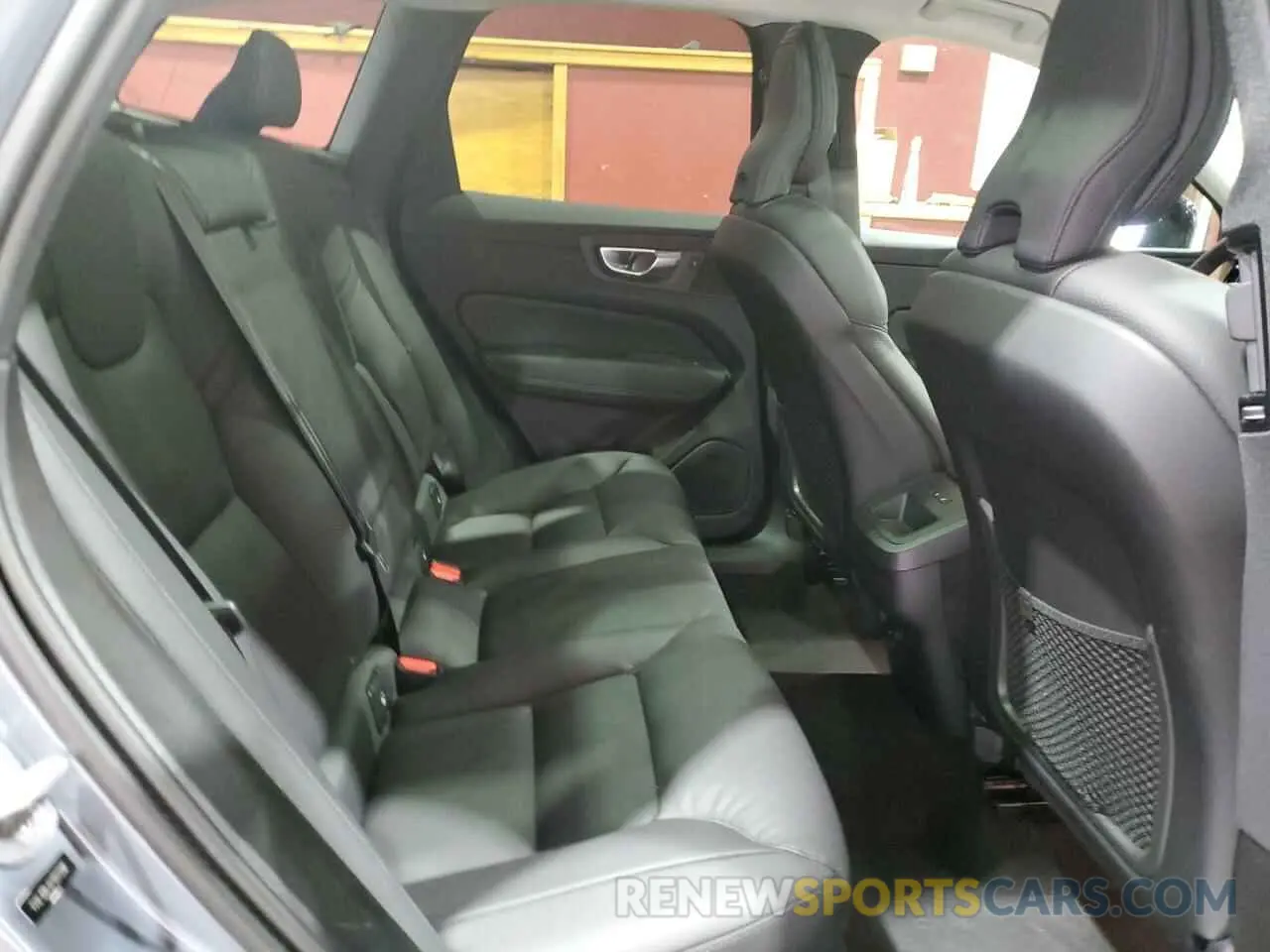 10 Фотография поврежденного автомобиля YV4L12RL5R1807296 VOLVO XC60 PLUS 2024