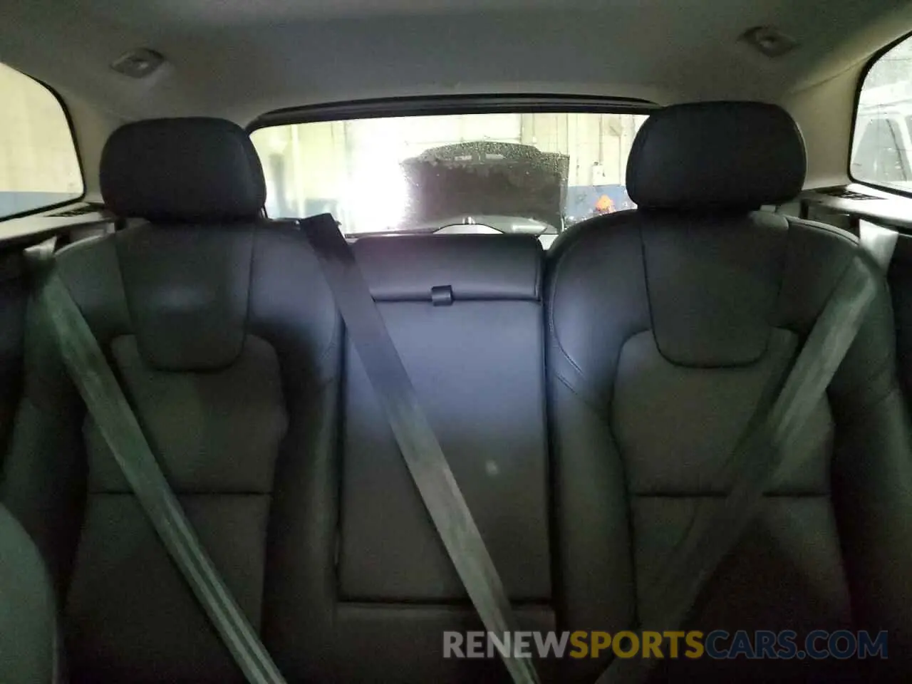 10 Фотография поврежденного автомобиля YV4L12RLXR1889557 VOLVO XC60 PLUS 2024