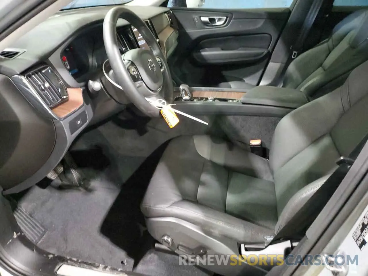 7 Фотография поврежденного автомобиля YV4L12RLXR1889557 VOLVO XC60 PLUS 2024