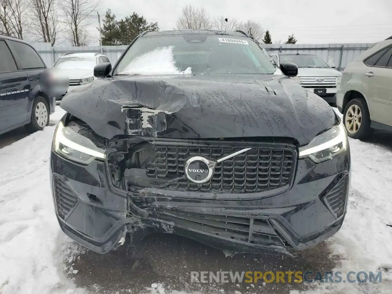 5 Photograph of a damaged car LYVM12RC4SB009961 VOLVO XC60 PLUS 2025