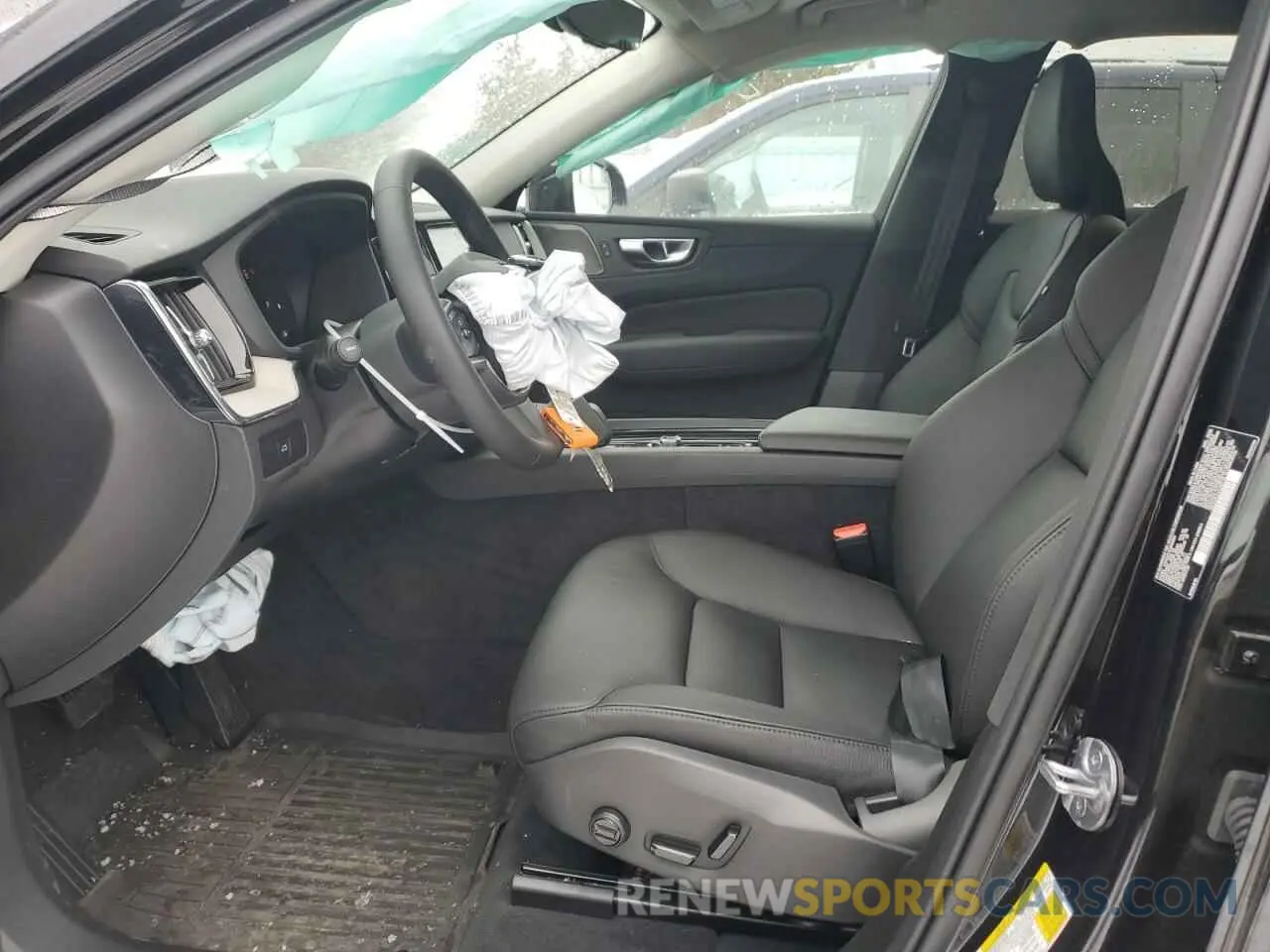 7 Photograph of a damaged car LYVM12RC4SB009961 VOLVO XC60 PLUS 2025