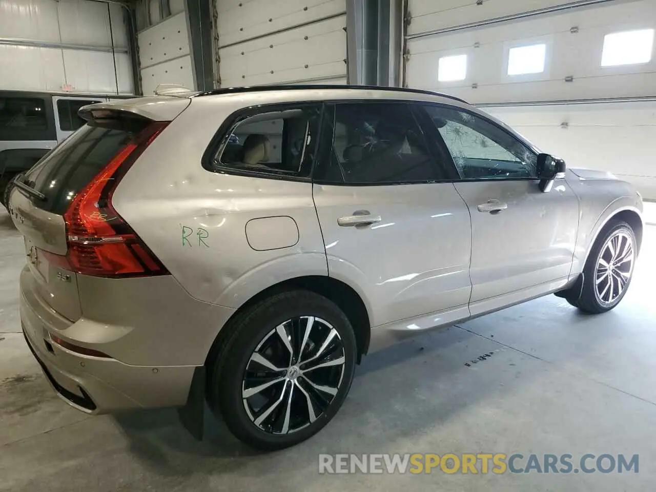 3 Photograph of a damaged car YV4M12RC2S1029162 VOLVO XC60 PLUS 2025