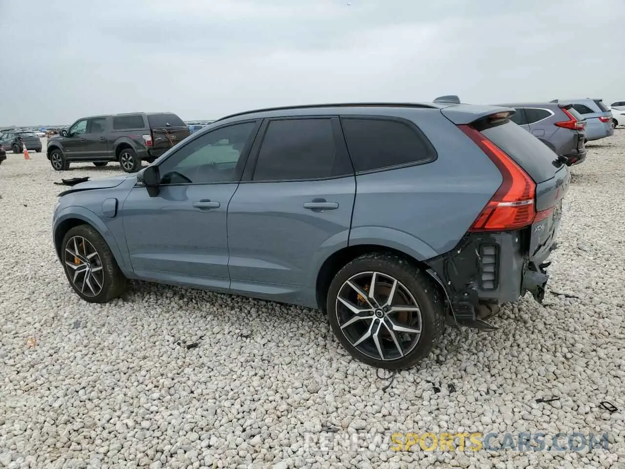 2 Фотография поврежденного автомобиля YV4H60DP4R1777293 VOLVO XC60 POLES 2024