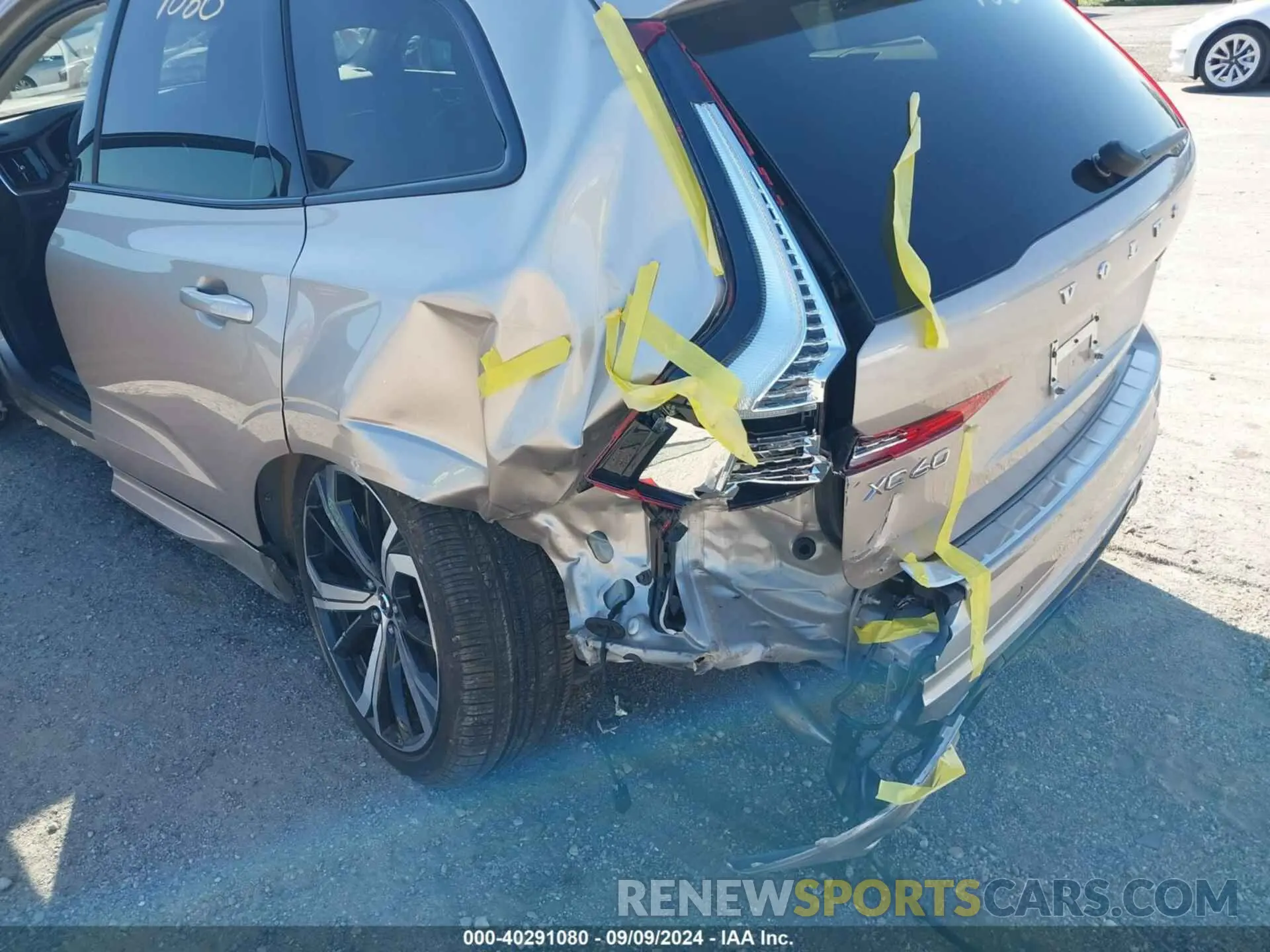 6 Фотография поврежденного автомобиля YV4H60DX2P1356847 VOLVO XC60 RECHARGE PLUG-IN HYBRID 2023