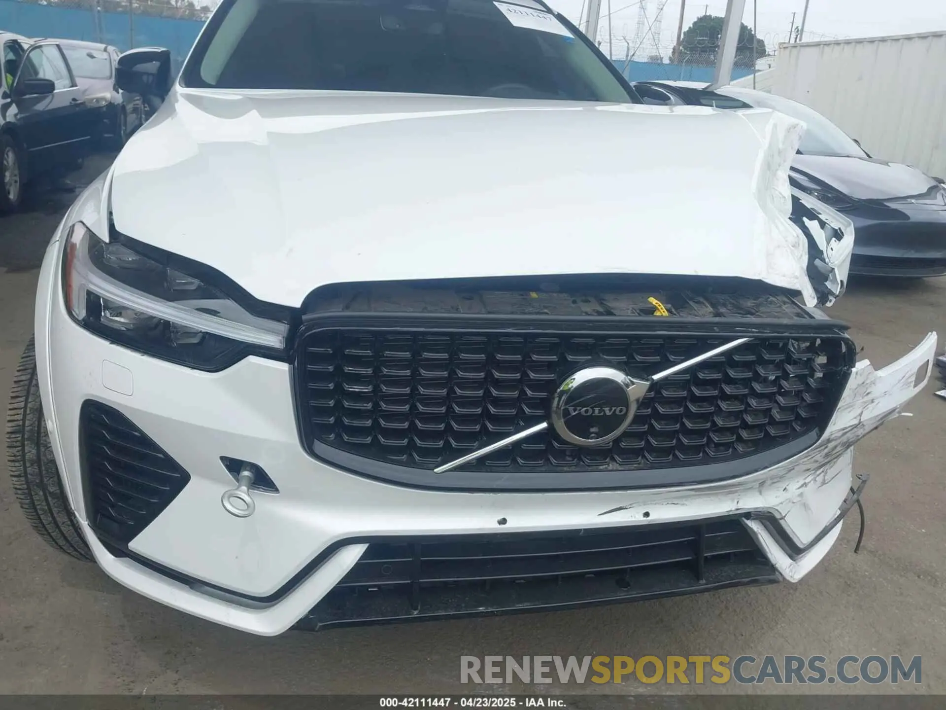 19 Photograph of a damaged car YV4H60DM9R1805451 VOLVO XC60 RECHARGE PLUG-IN HYBRID 2024