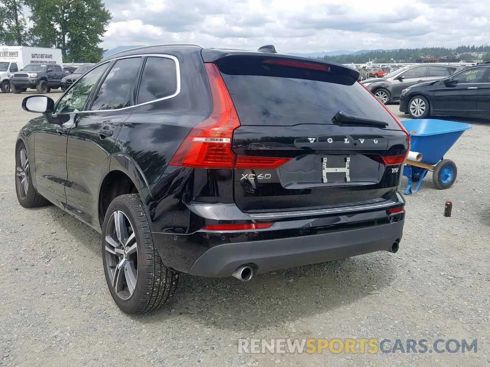 3 Photograph of a damaged car LYV102RK5KB191960 VOLVO XC60 T5 2019