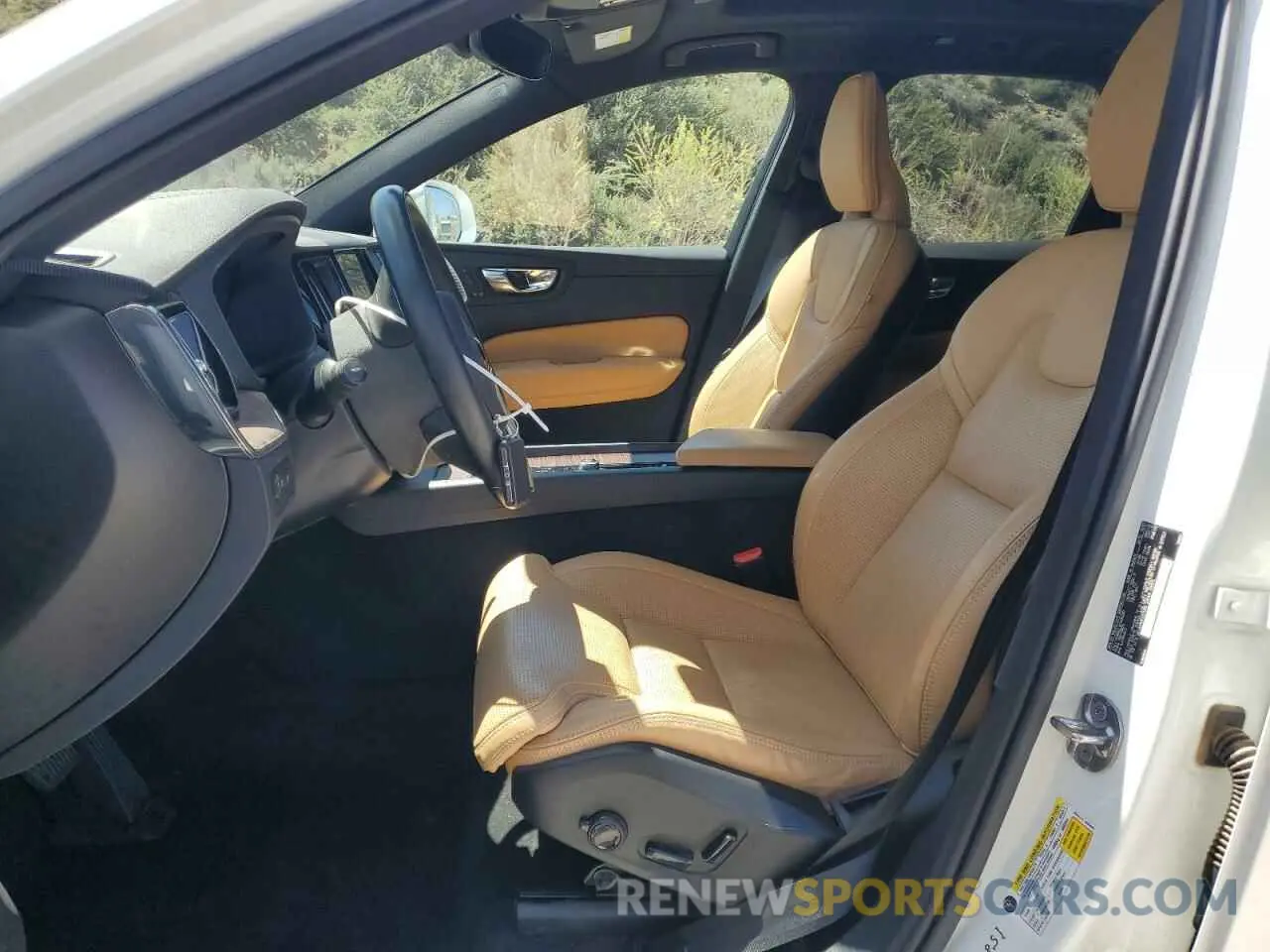 7 Фотография поврежденного автомобиля YV4H60DLXN1008269 VOLVO XC60 T8 RE 2022