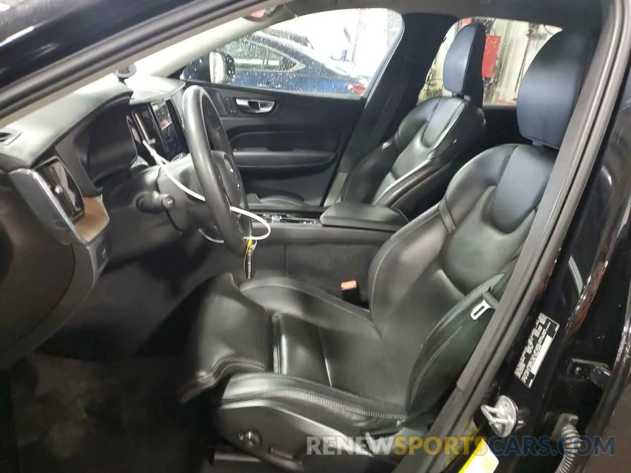 7 Photograph of a damaged car YV4L12RX9P1195104 VOLVO XC60 ULTIM 2023