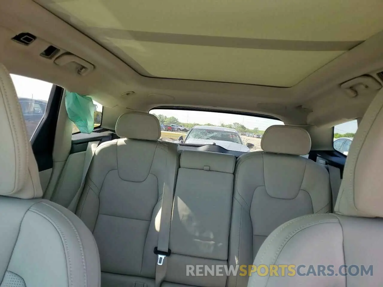 10 Фотография поврежденного автомобиля YV4L12RM0R1933865 VOLVO XC60 ULTIM 2024