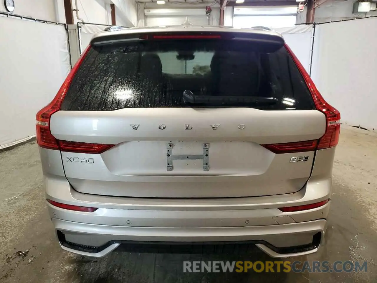 6 Photograph of a damaged car YV4L12RM1R1912457 VOLVO XC60 ULTIM 2024