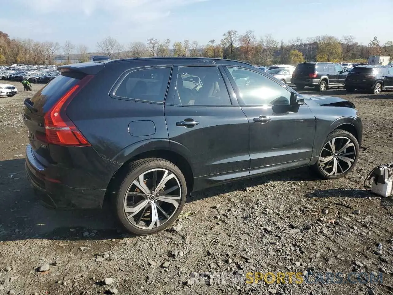 3 Photograph of a damaged car YV4L12RM5R1740546 VOLVO XC60 ULTIM 2024