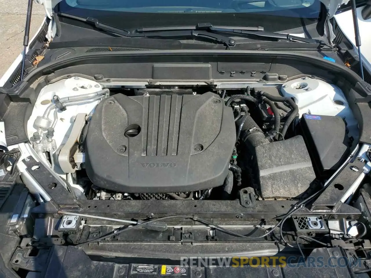 12 Photograph of a damaged car YV4L12RM6R1731953 VOLVO XC60 ULTIM 2024