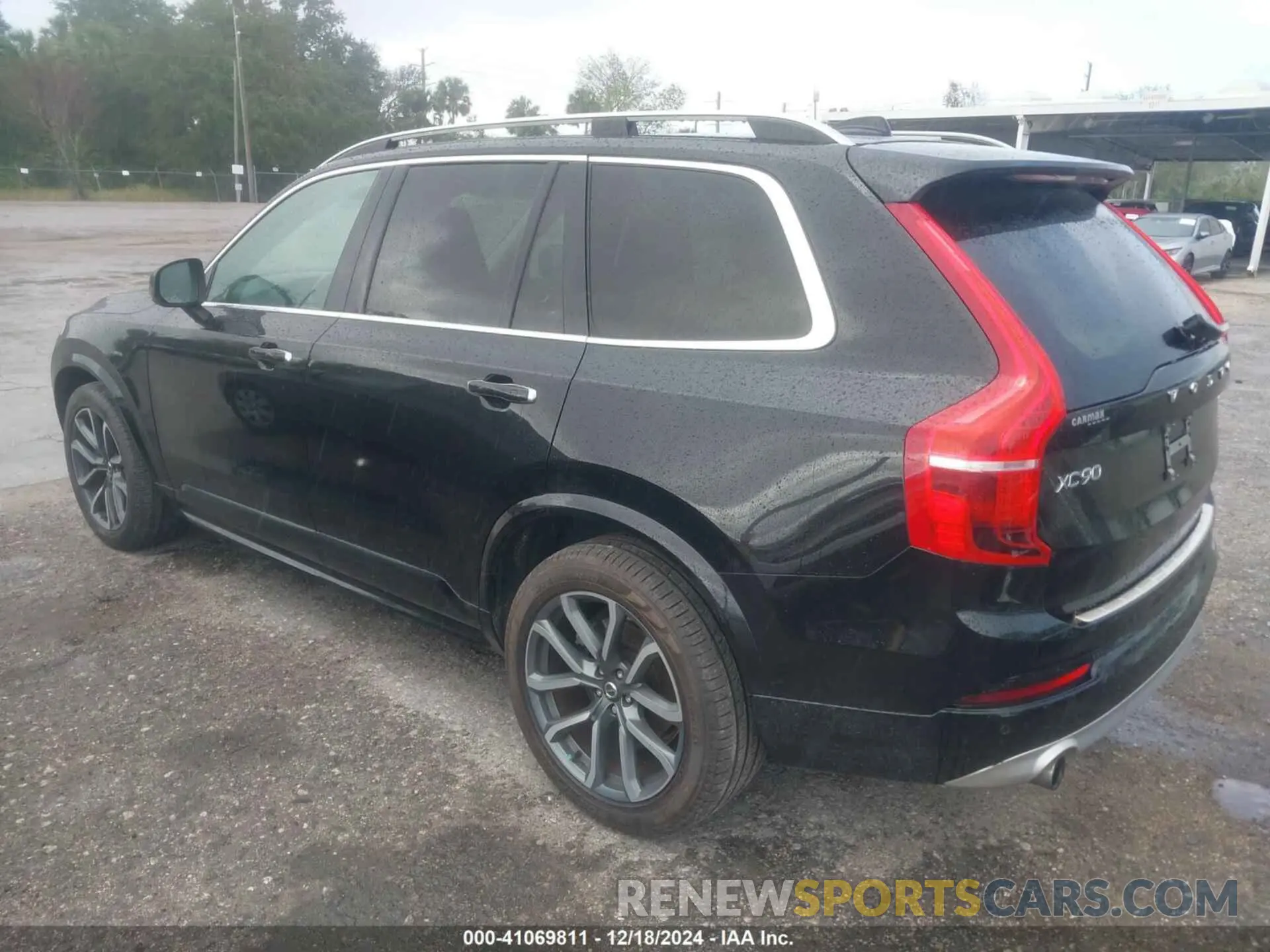 3 Photograph of a damaged car YV4102CK0K1505012 VOLVO XC90 2019