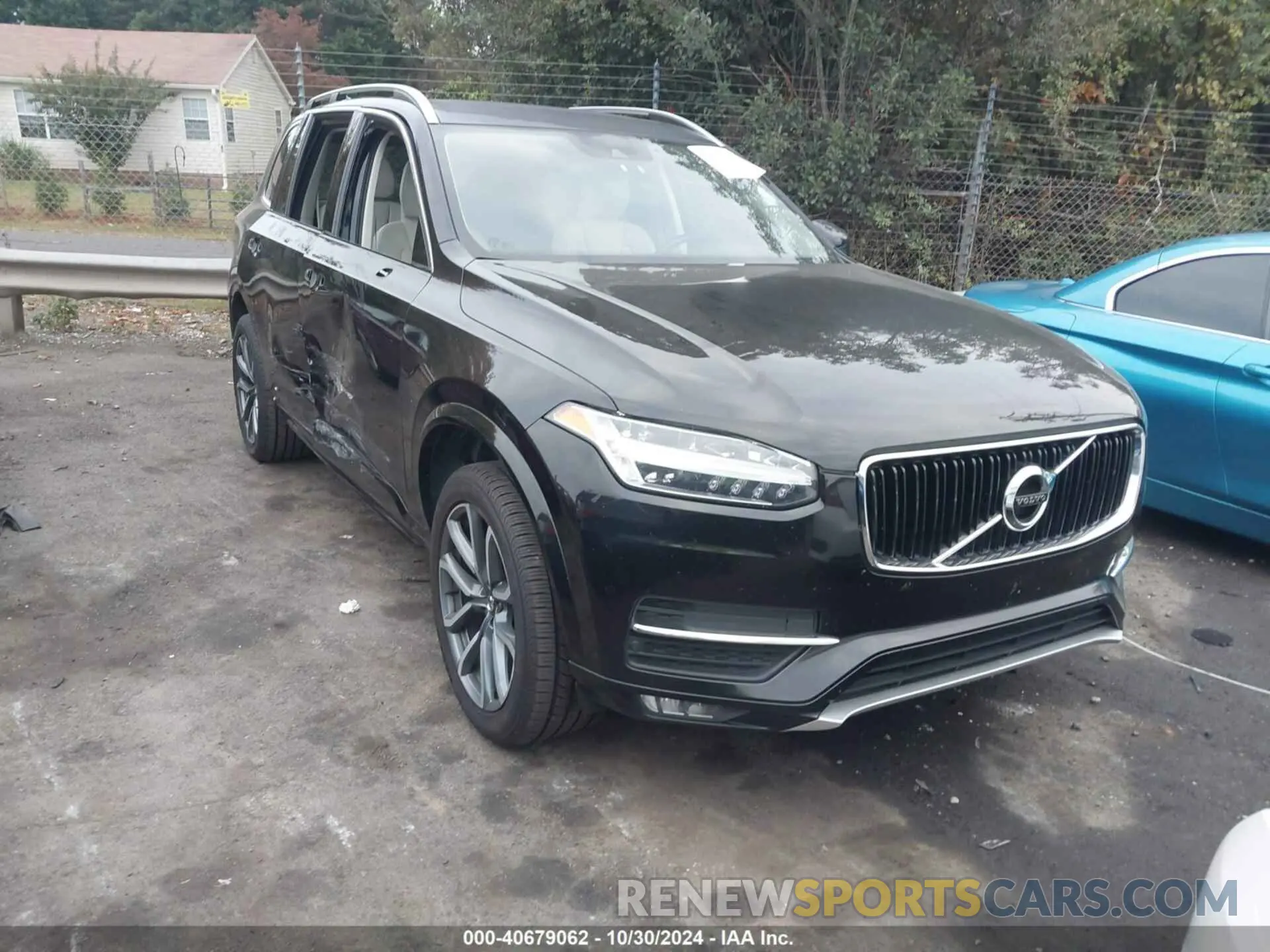 1 Photograph of a damaged car YV4102CK4K1479921 VOLVO XC90 2019