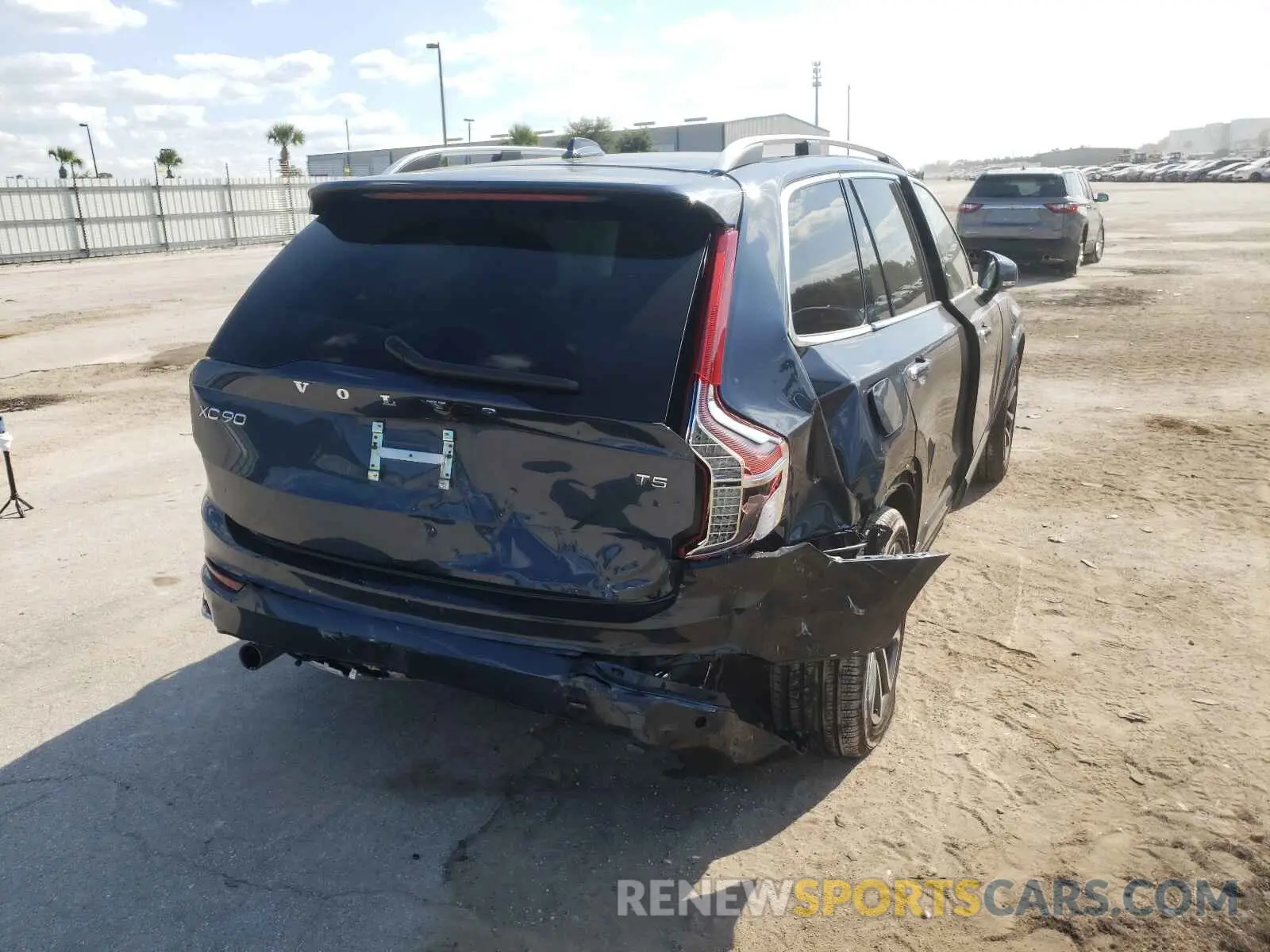 9 Фотография поврежденного автомобиля YV4102CK5K1464358 VOLVO XC90 2019