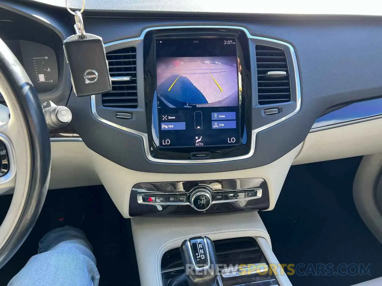 10 Photograph of a damaged car YV4102CK9K1427930 VOLVO XC90 2019