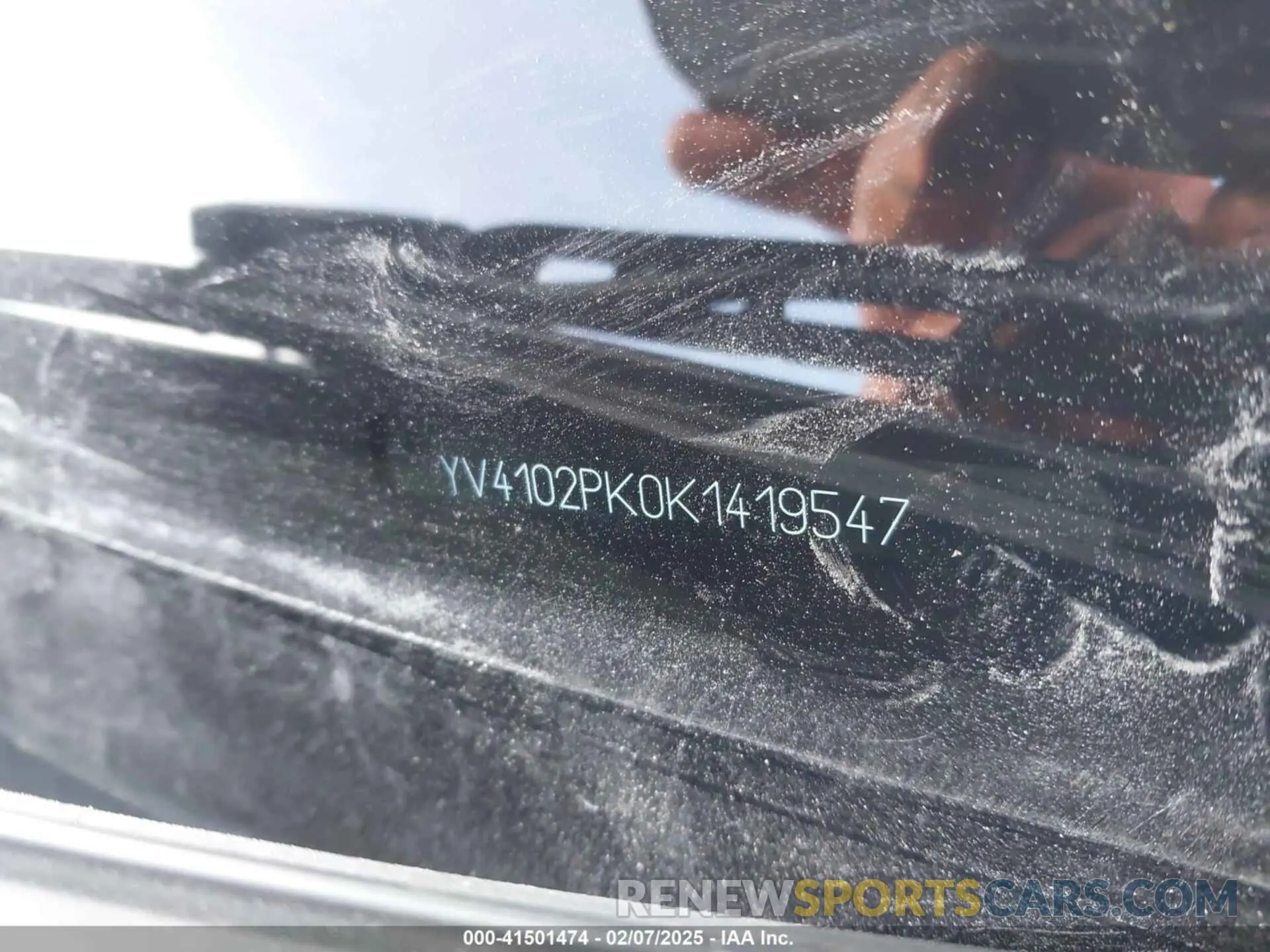 9 Photograph of a damaged car YV4102PK0K1419547 VOLVO XC90 2019