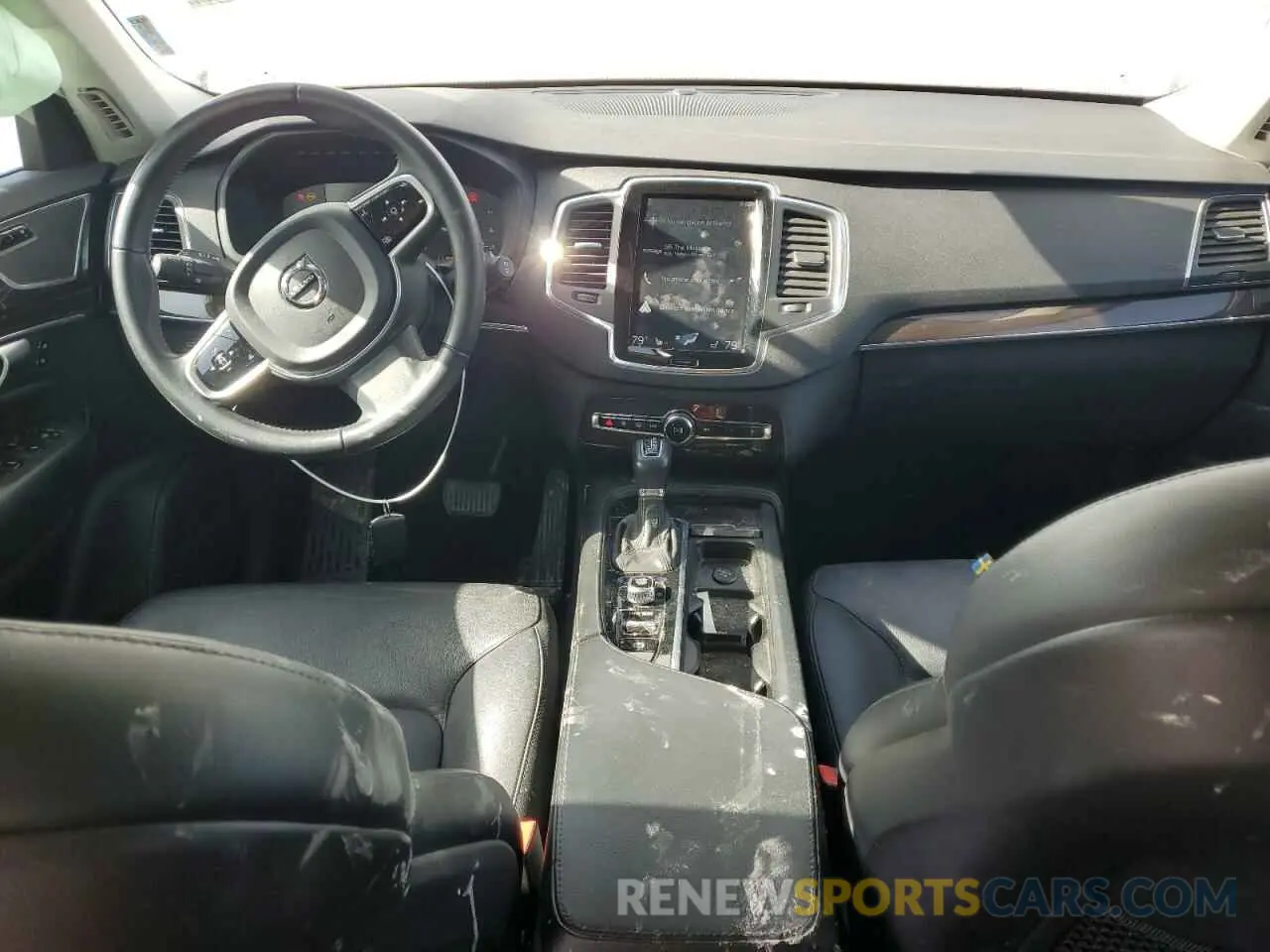8 Photograph of a damaged car YV4102PK1K1515896 VOLVO XC90 2019