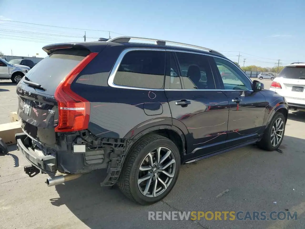 3 Photograph of a damaged car YV4102PK8K1485926 VOLVO XC90 2019