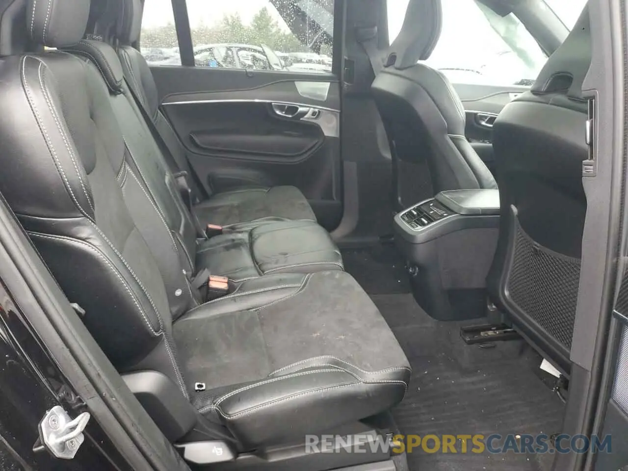 10 Photograph of a damaged car YV4102PM6K1479186 VOLVO XC90 2019