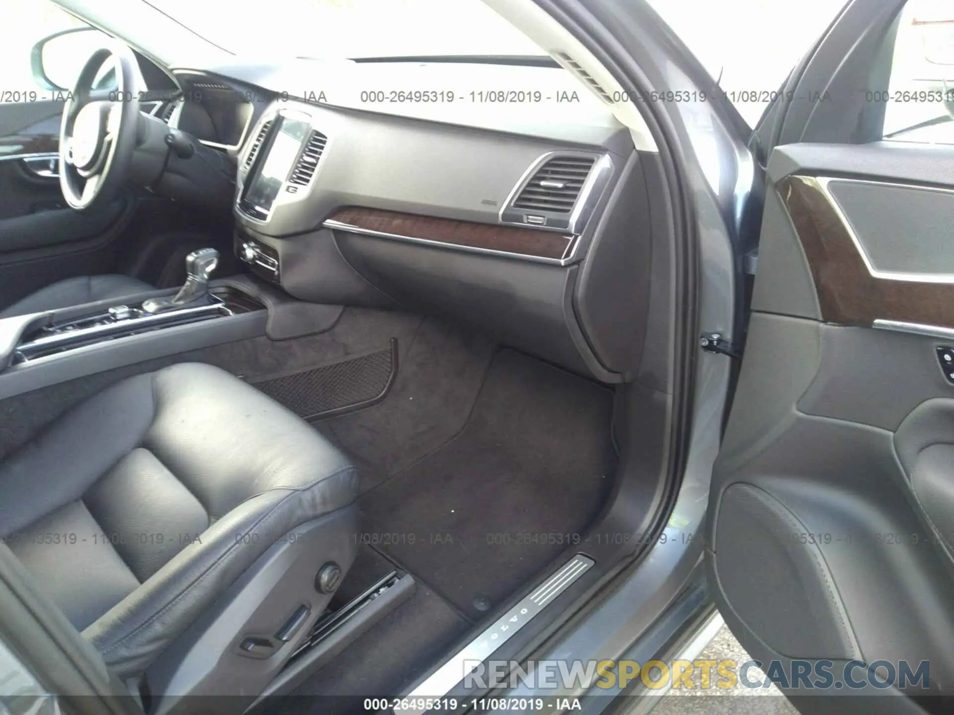 5 Photograph of a damaged car YV4A22PK2K1502326 VOLVO XC90 2019