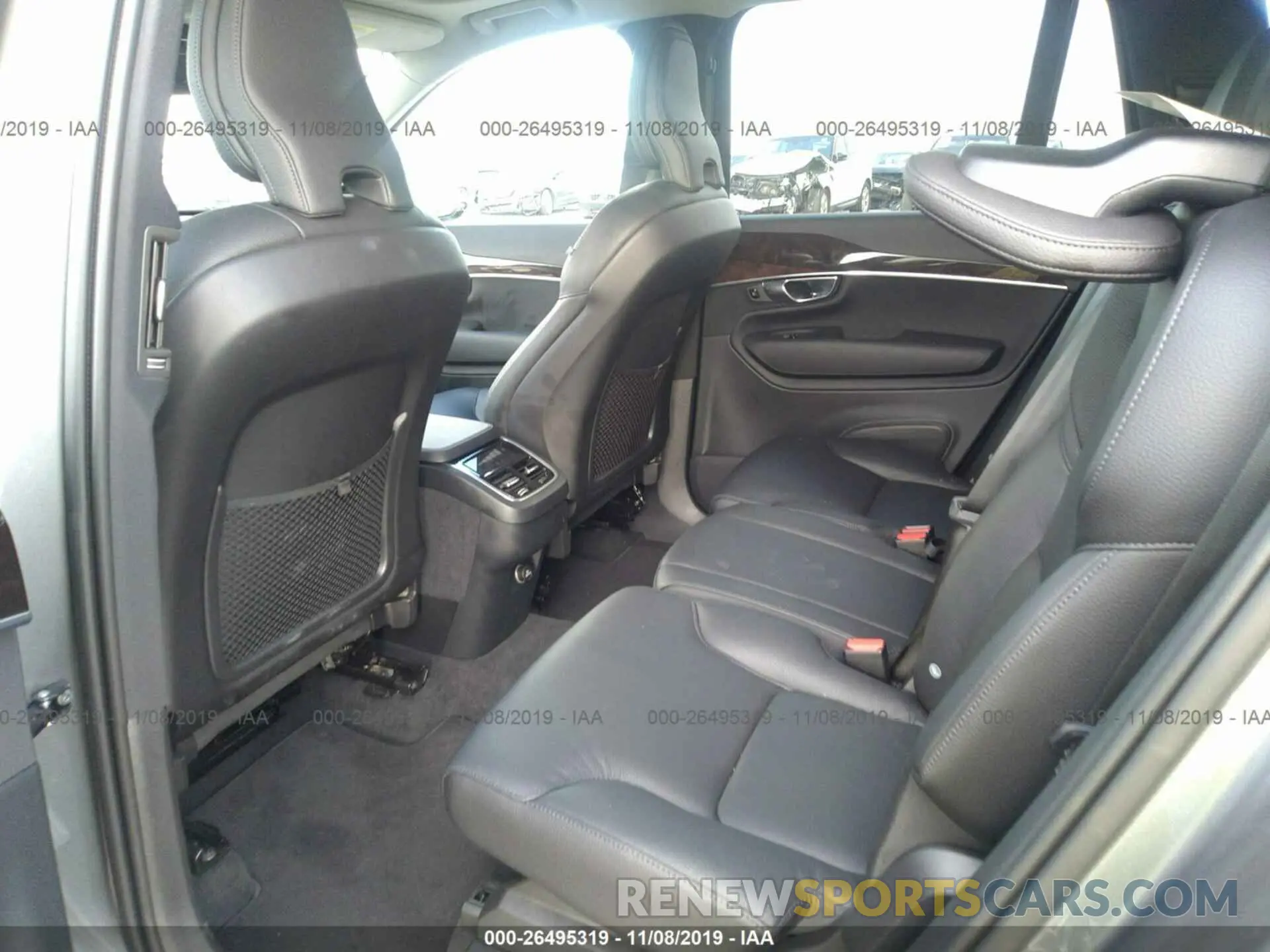 8 Photograph of a damaged car YV4A22PK2K1502326 VOLVO XC90 2019