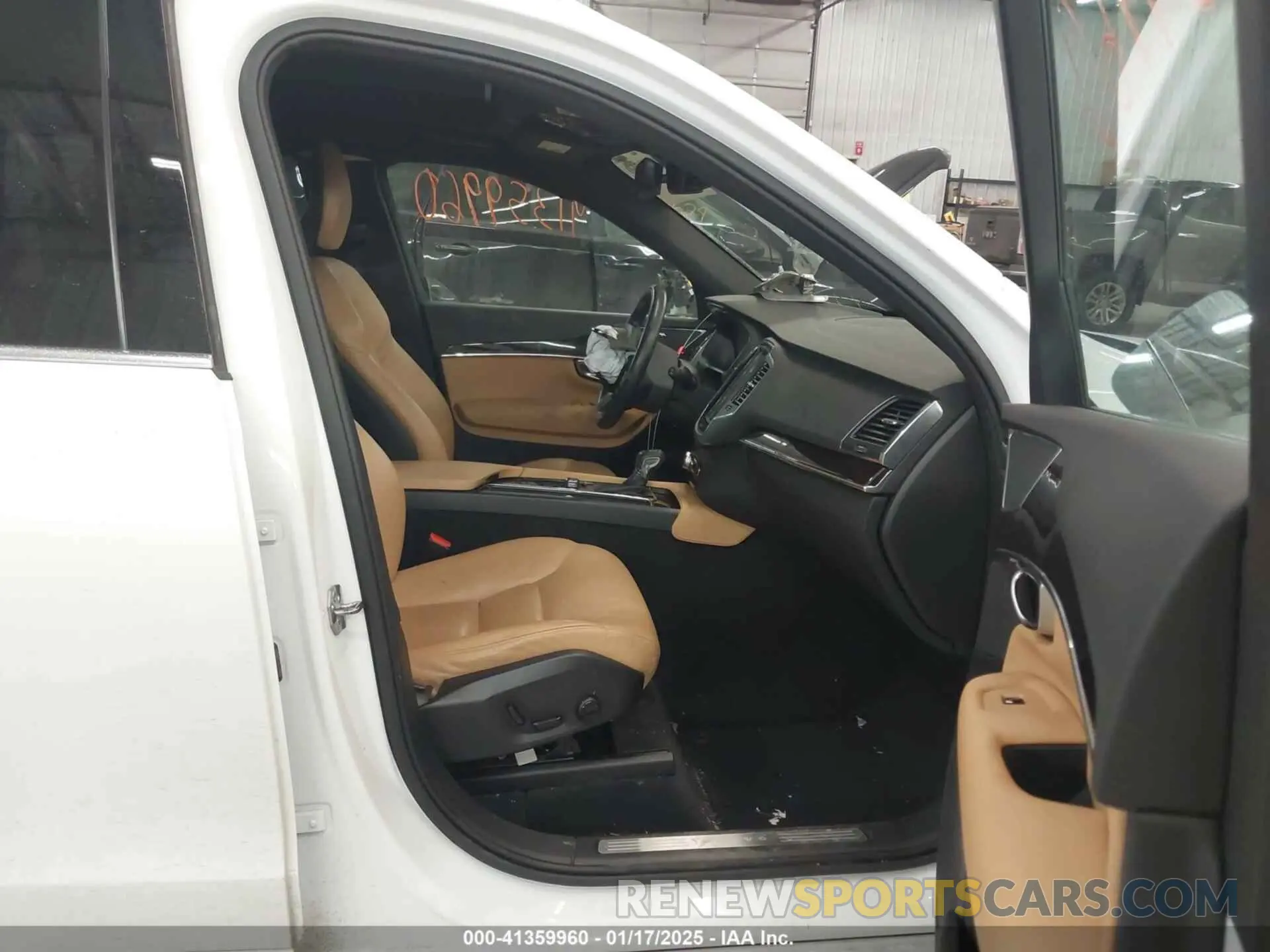5 Фотография поврежденного автомобиля YV4A22PK3K1452939 VOLVO XC90 2019