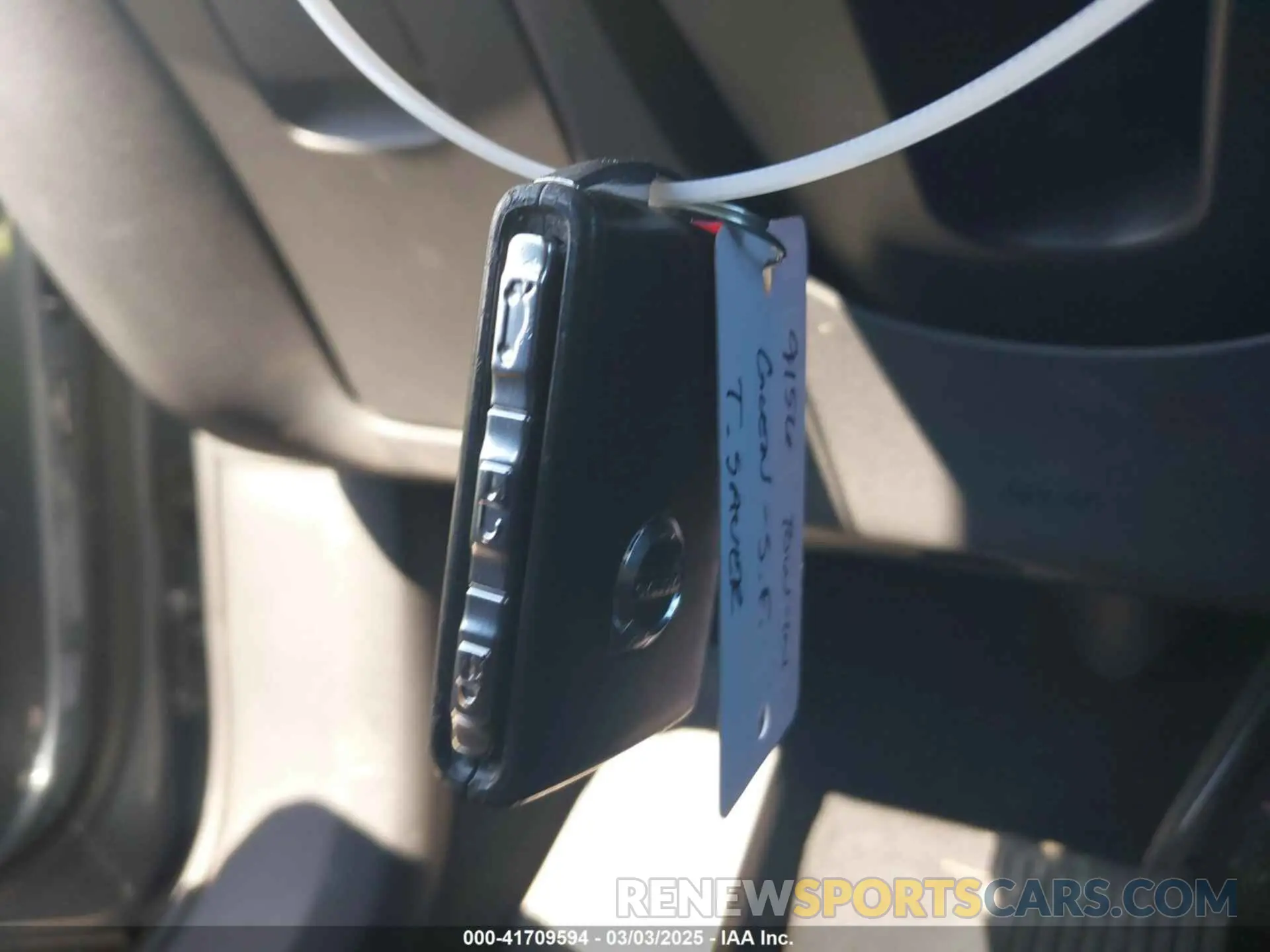 11 Photograph of a damaged car YV4A22PK5K1436905 VOLVO XC90 2019