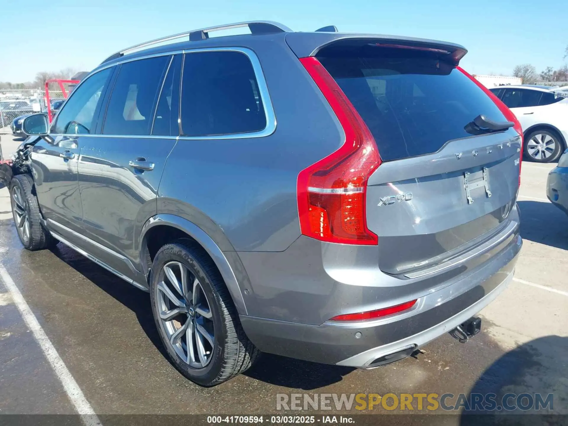 3 Photograph of a damaged car YV4A22PK5K1436905 VOLVO XC90 2019