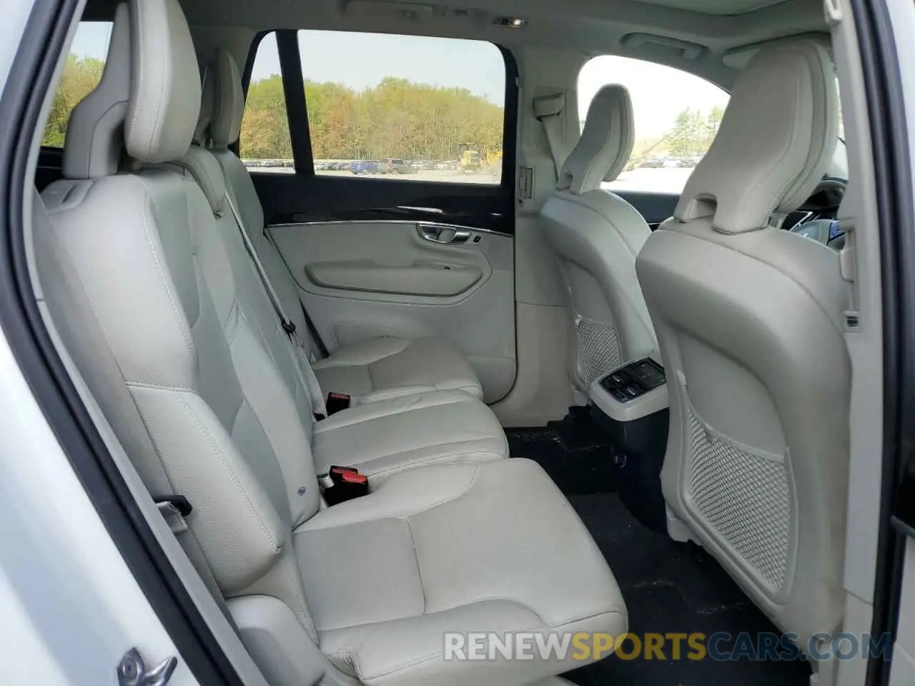 11 Фотография поврежденного автомобиля YV4A22PK9K1493866 VOLVO XC90 2019