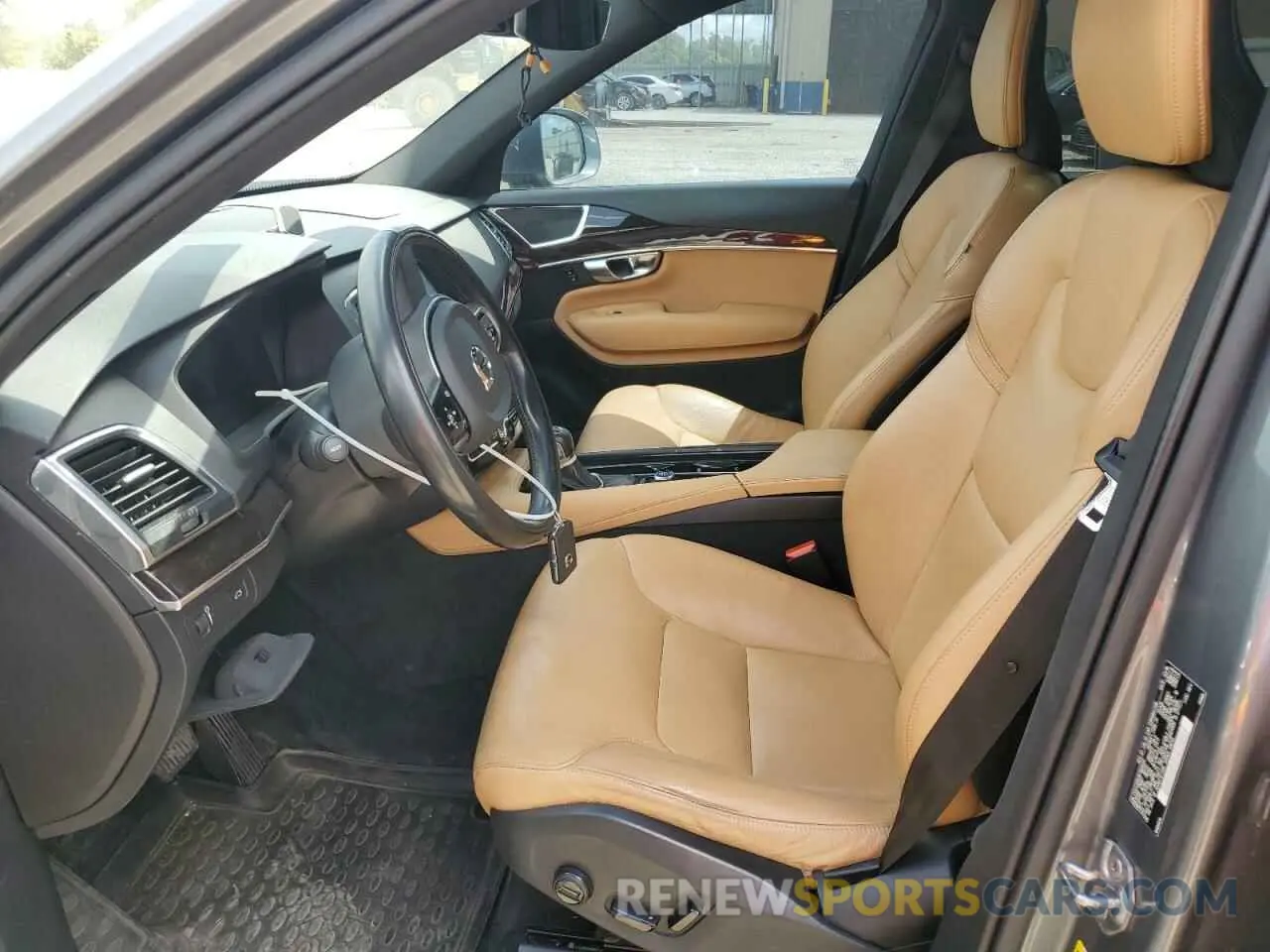 7 Photograph of a damaged car YV4A22PK9K1504025 VOLVO XC90 2019
