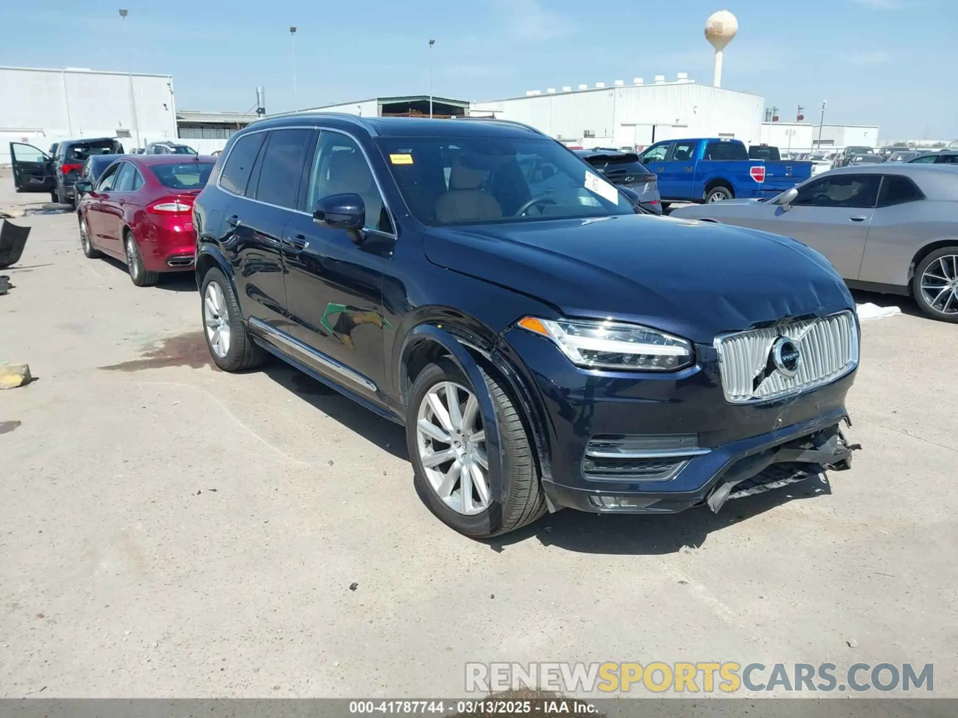 1 Photograph of a damaged car YV4A22PL0K1487320 VOLVO XC90 2019