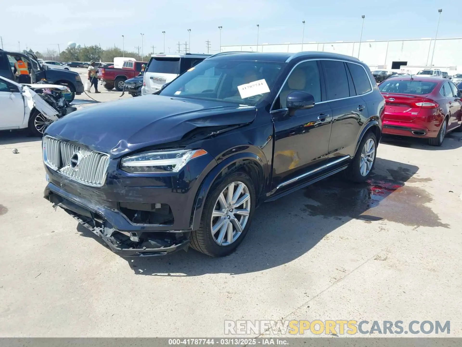 2 Photograph of a damaged car YV4A22PL0K1487320 VOLVO XC90 2019